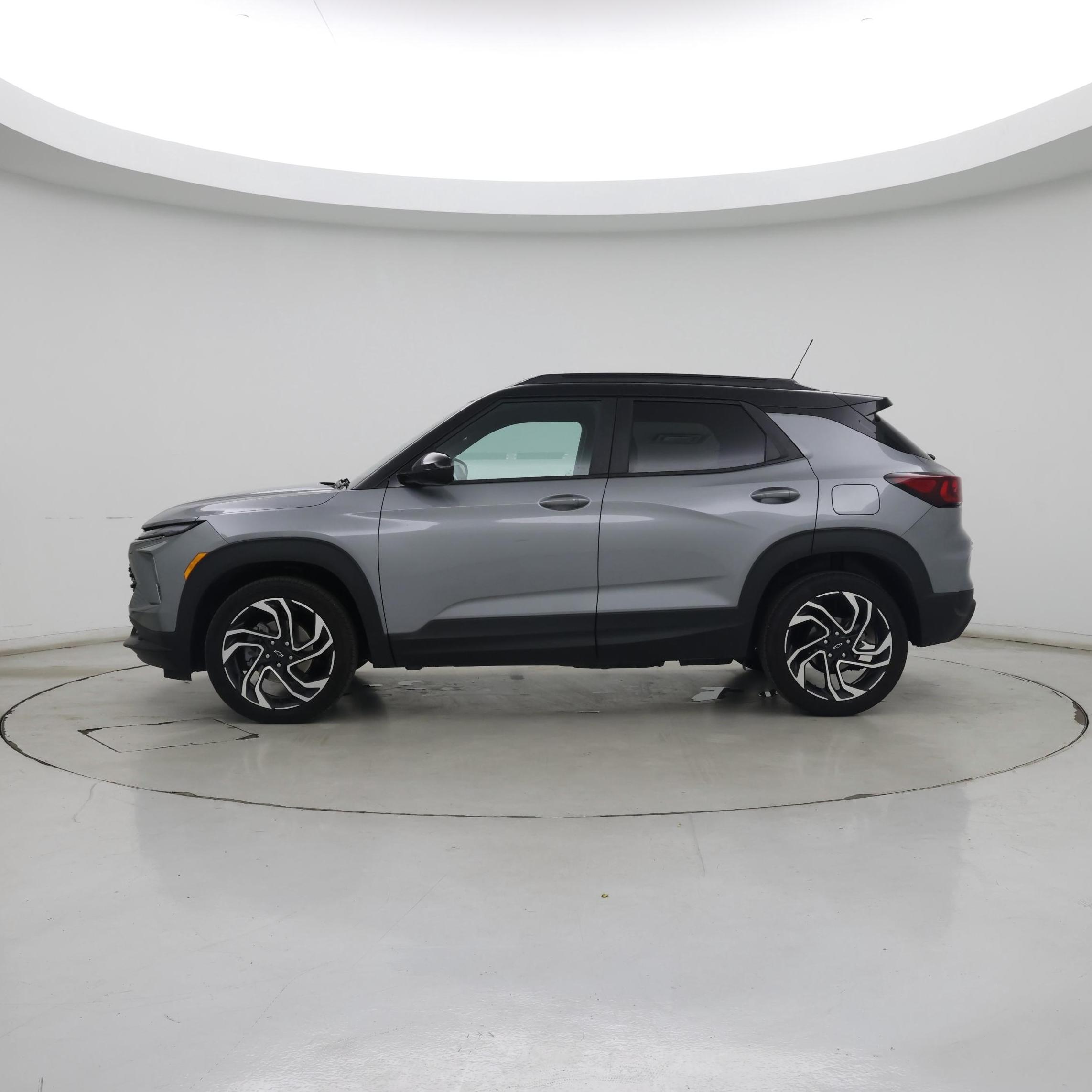 Thumbnail: 2026 Chevrolet TrailBlazer - 3