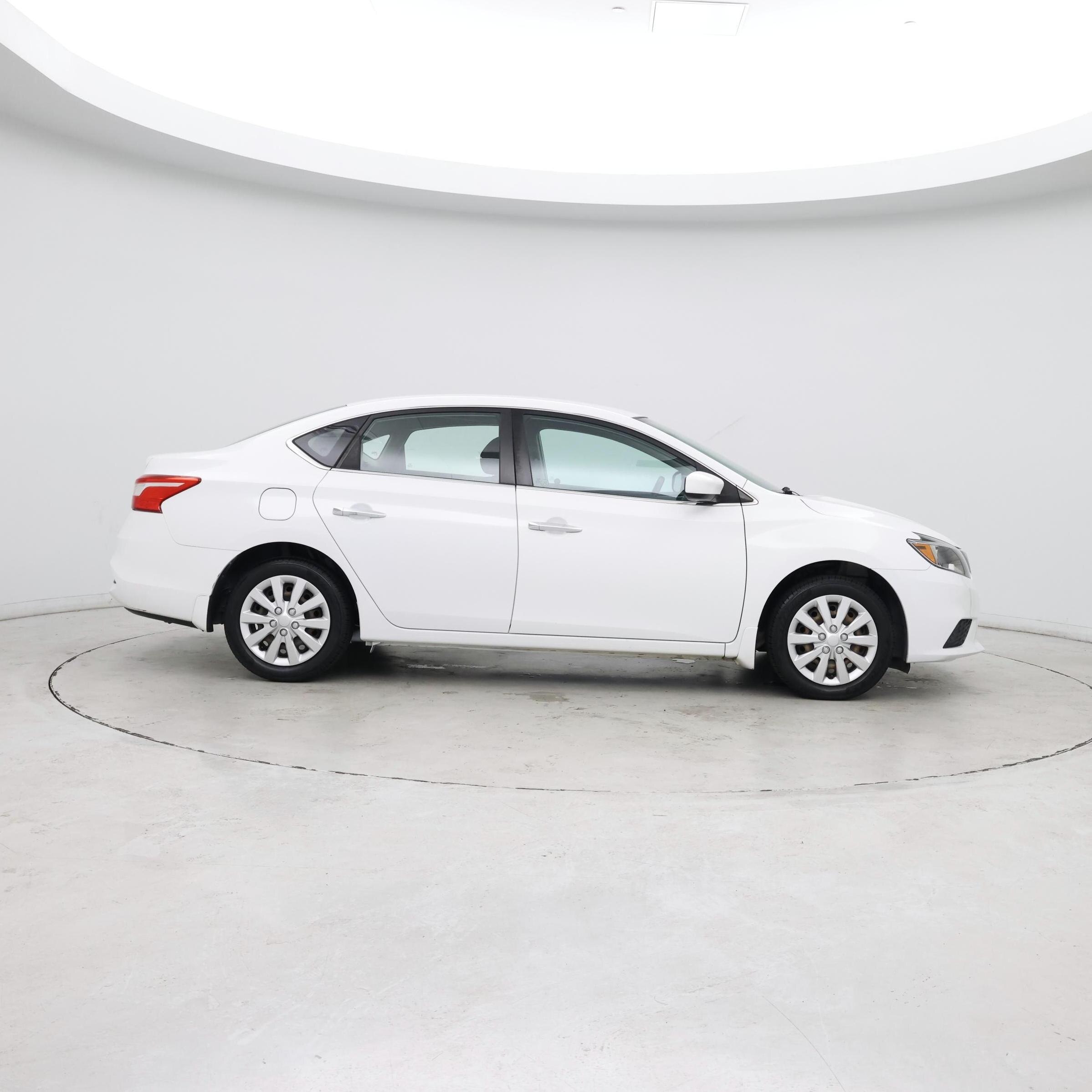 Thumbnail: 2017 Nissan Sentra - 7