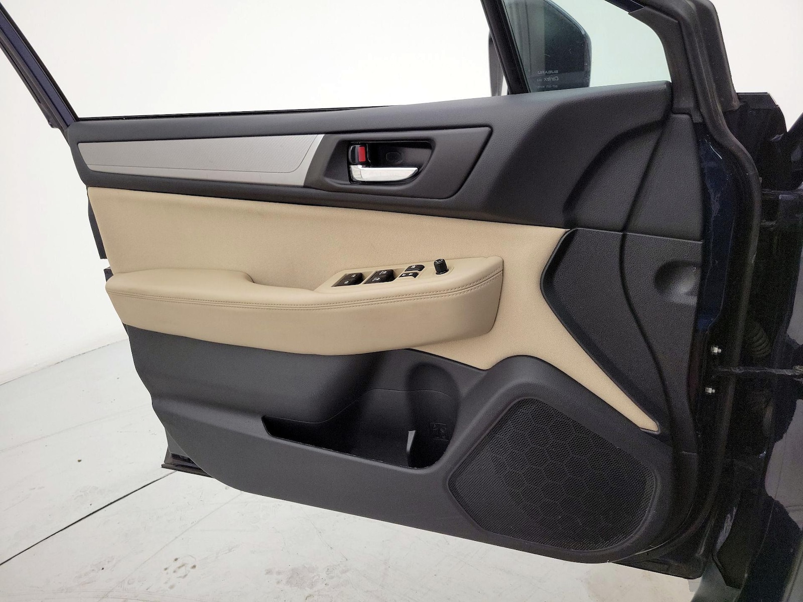 2018 Subaru Outback Premium - Photo 13