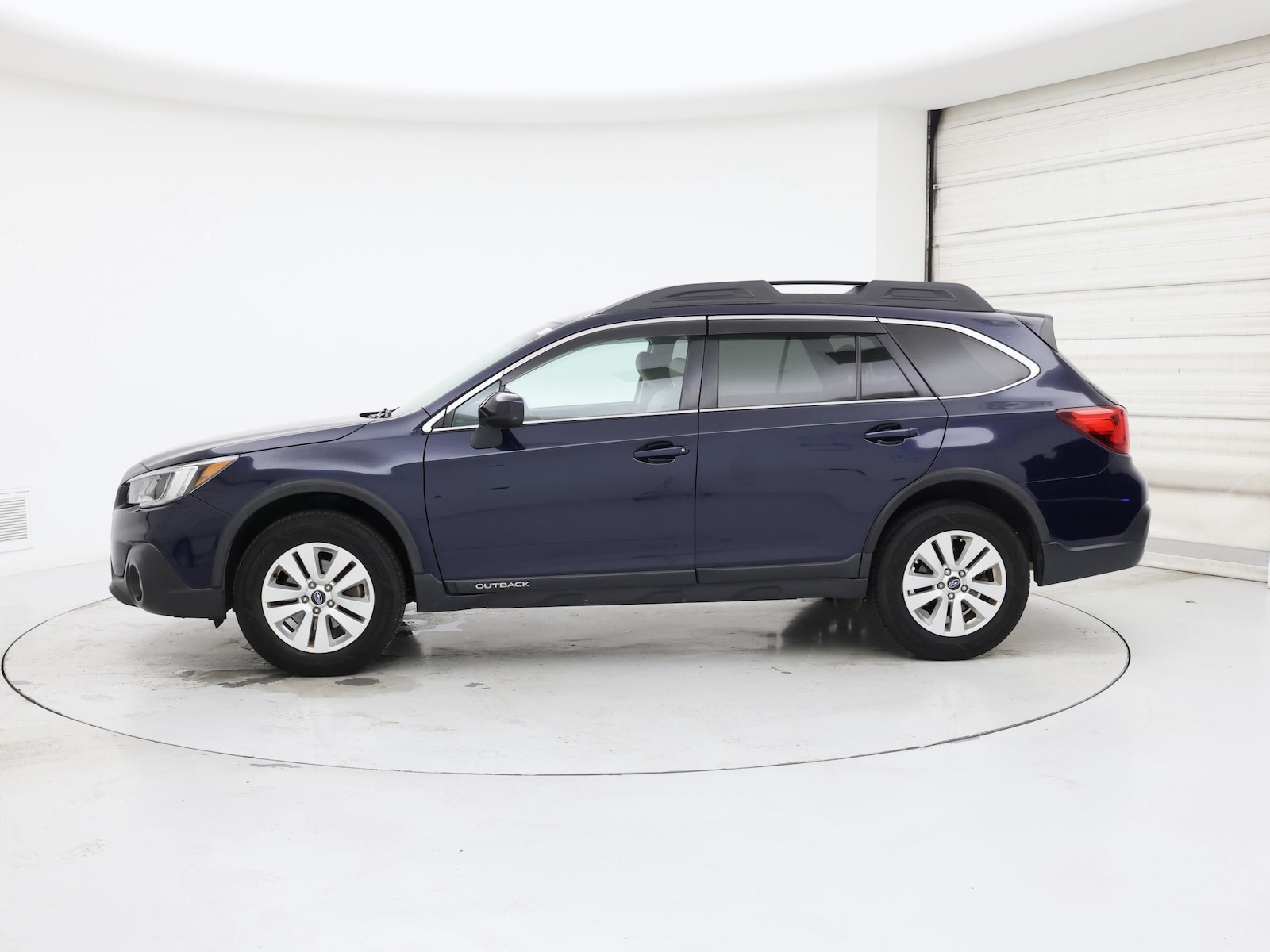2018 Subaru Outback Premium - Photo 4