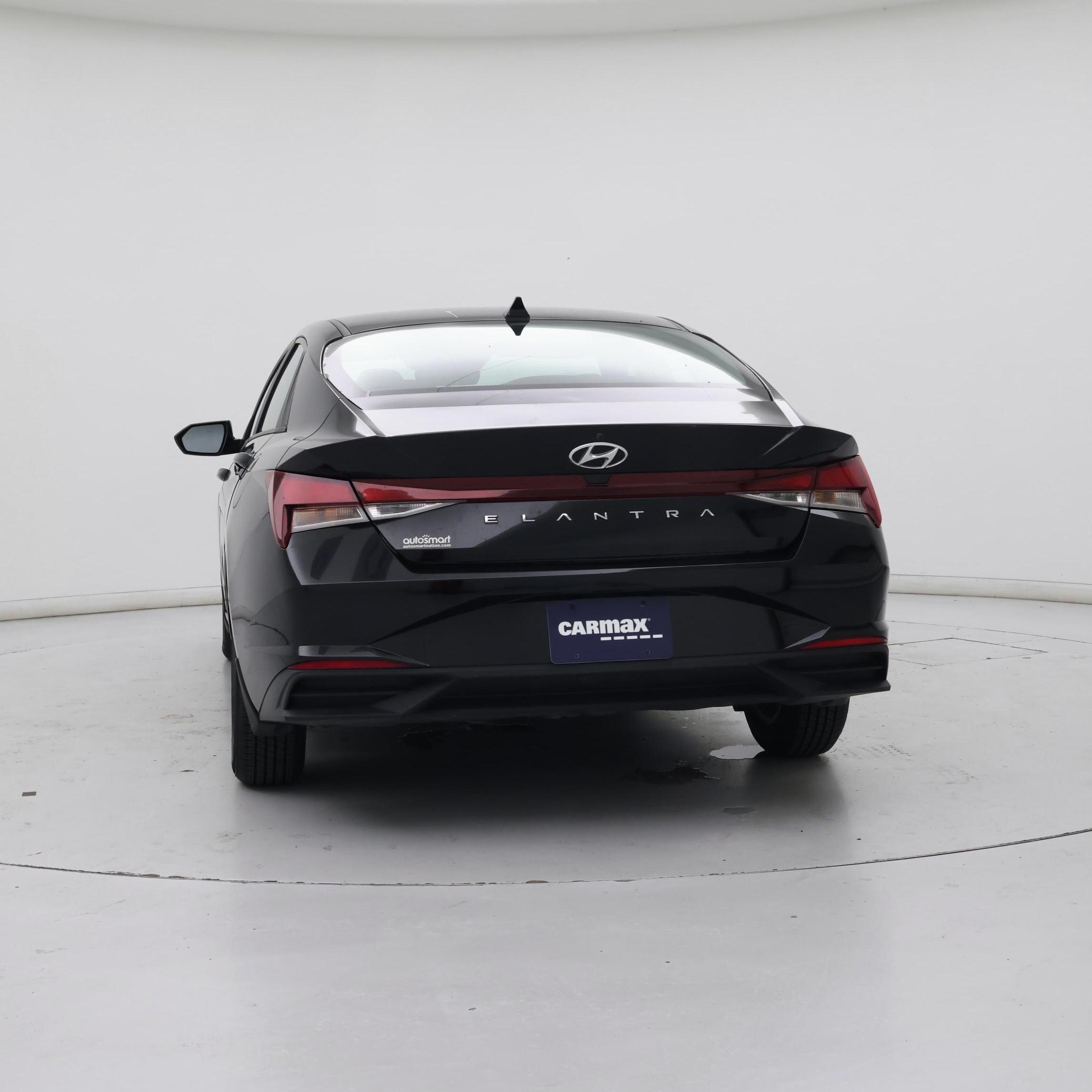 Thumbnail: 2022 Hyundai Elantra - 5