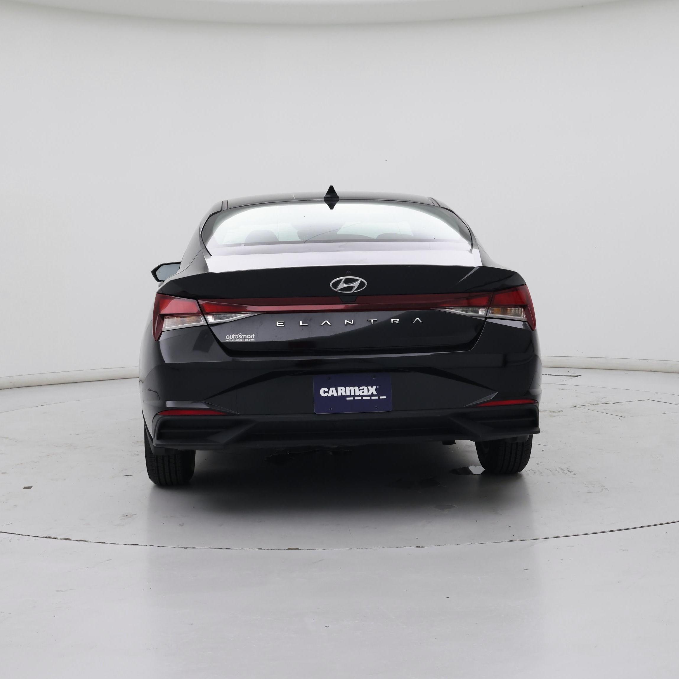 Thumbnail: 2022 Hyundai Elantra - 6