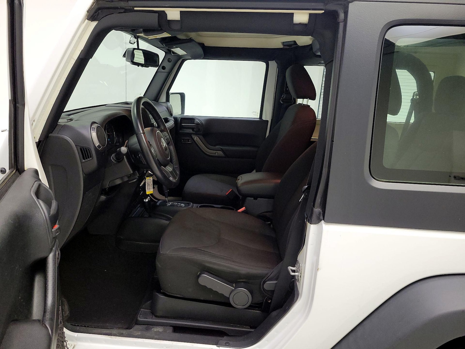 2018 Jeep Wrangler JK Sport S - Photo 17