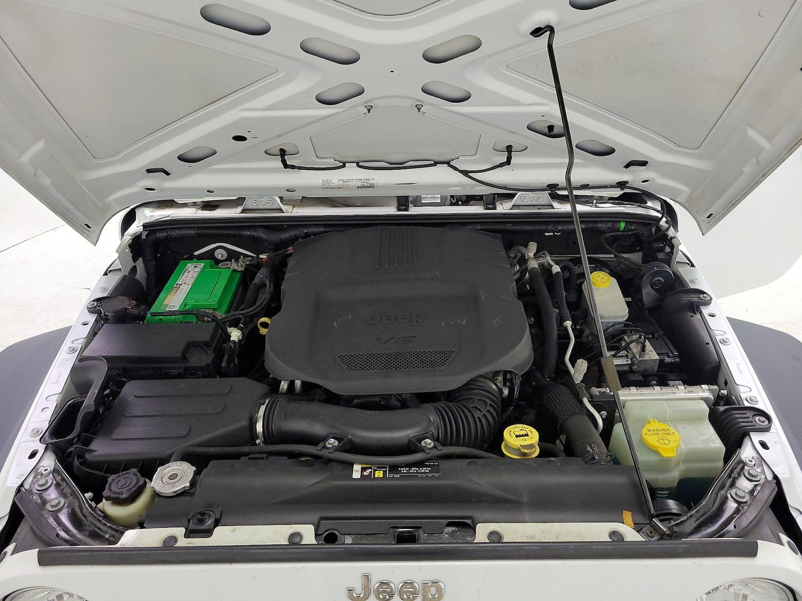 2018 Jeep Wrangler JK Sport S - Photo 19