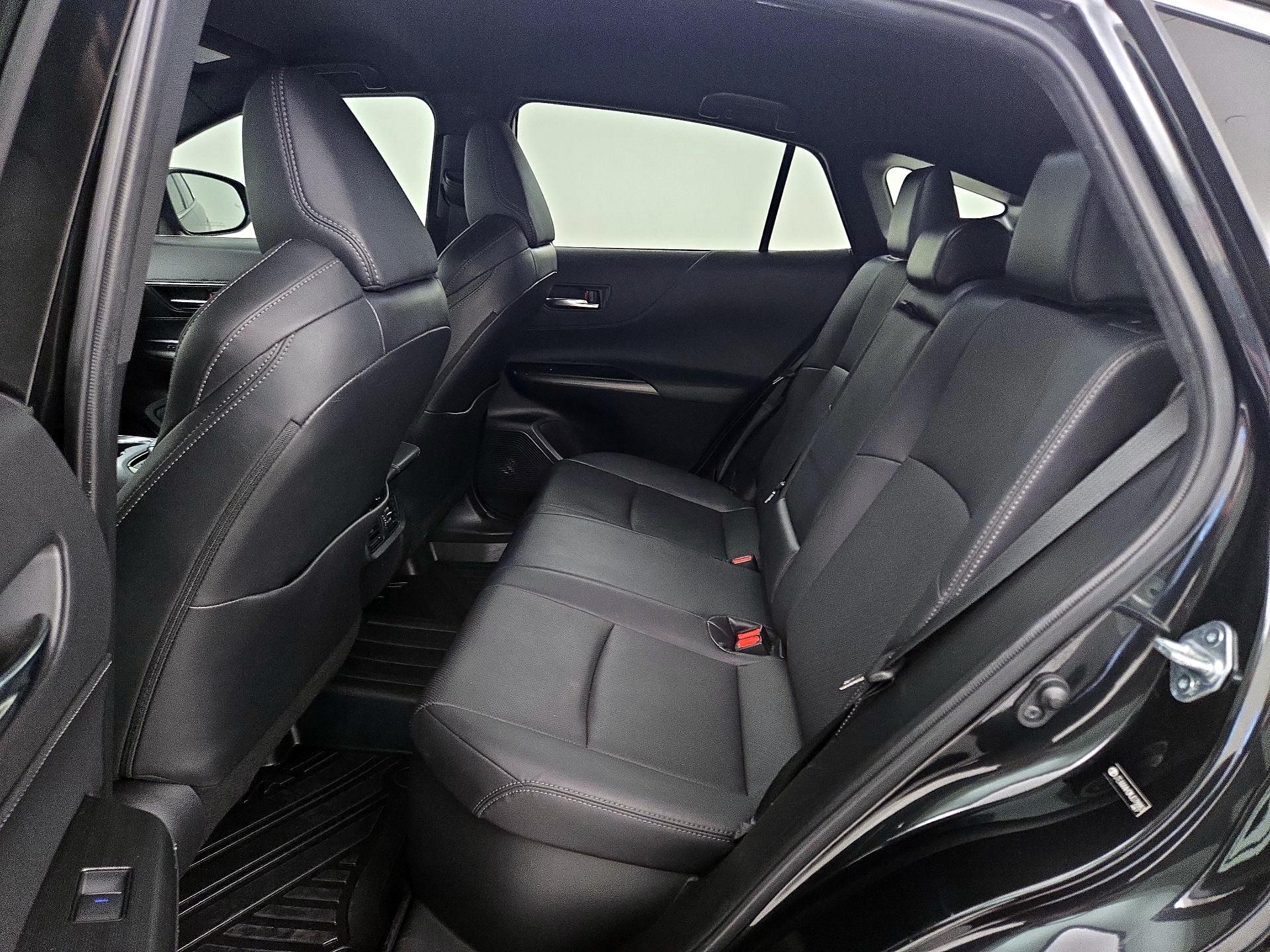 Thumbnail: 2021 Toyota Venza - 20