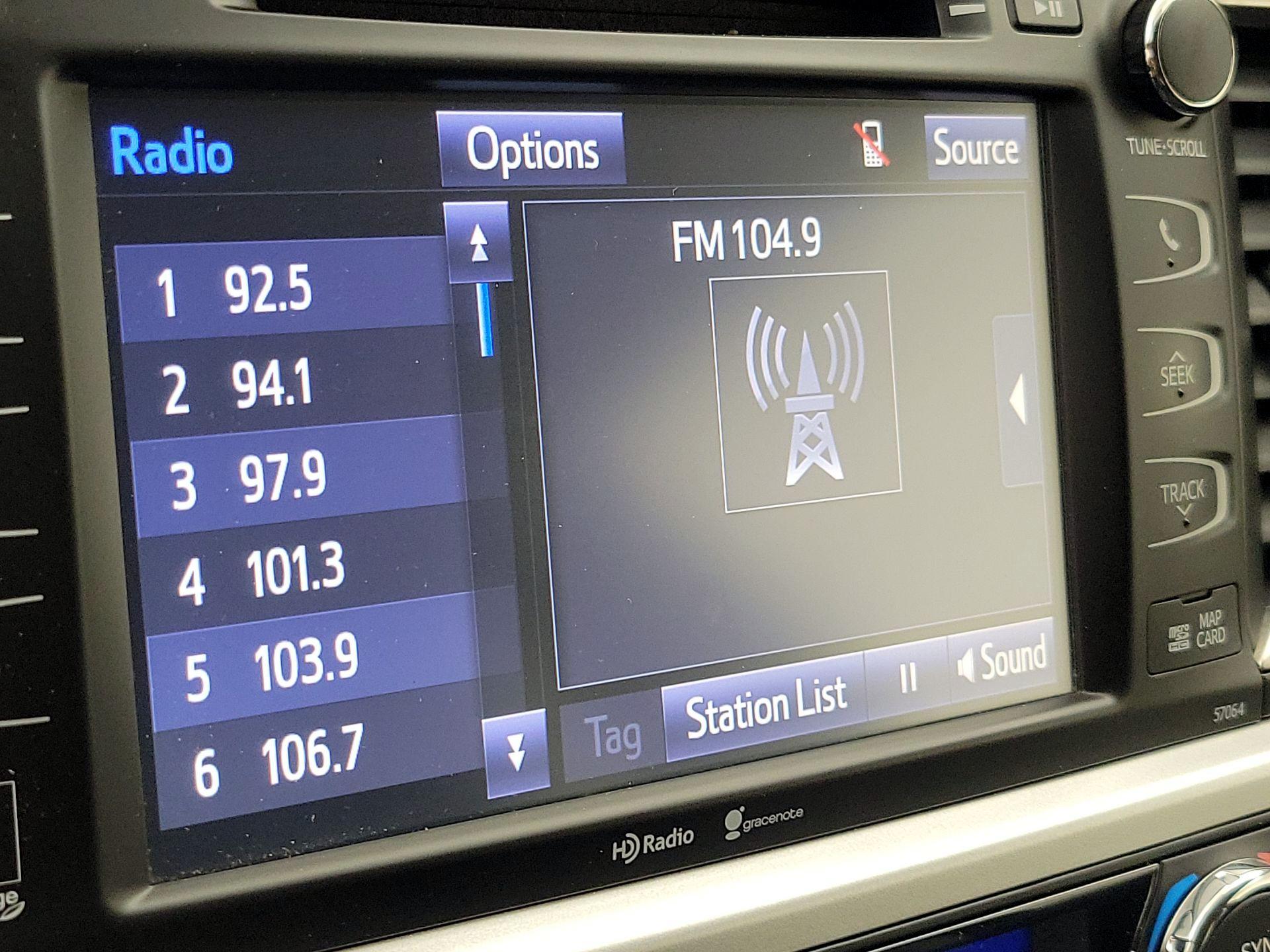 Thumbnail: 2015 Toyota Highlander - 15