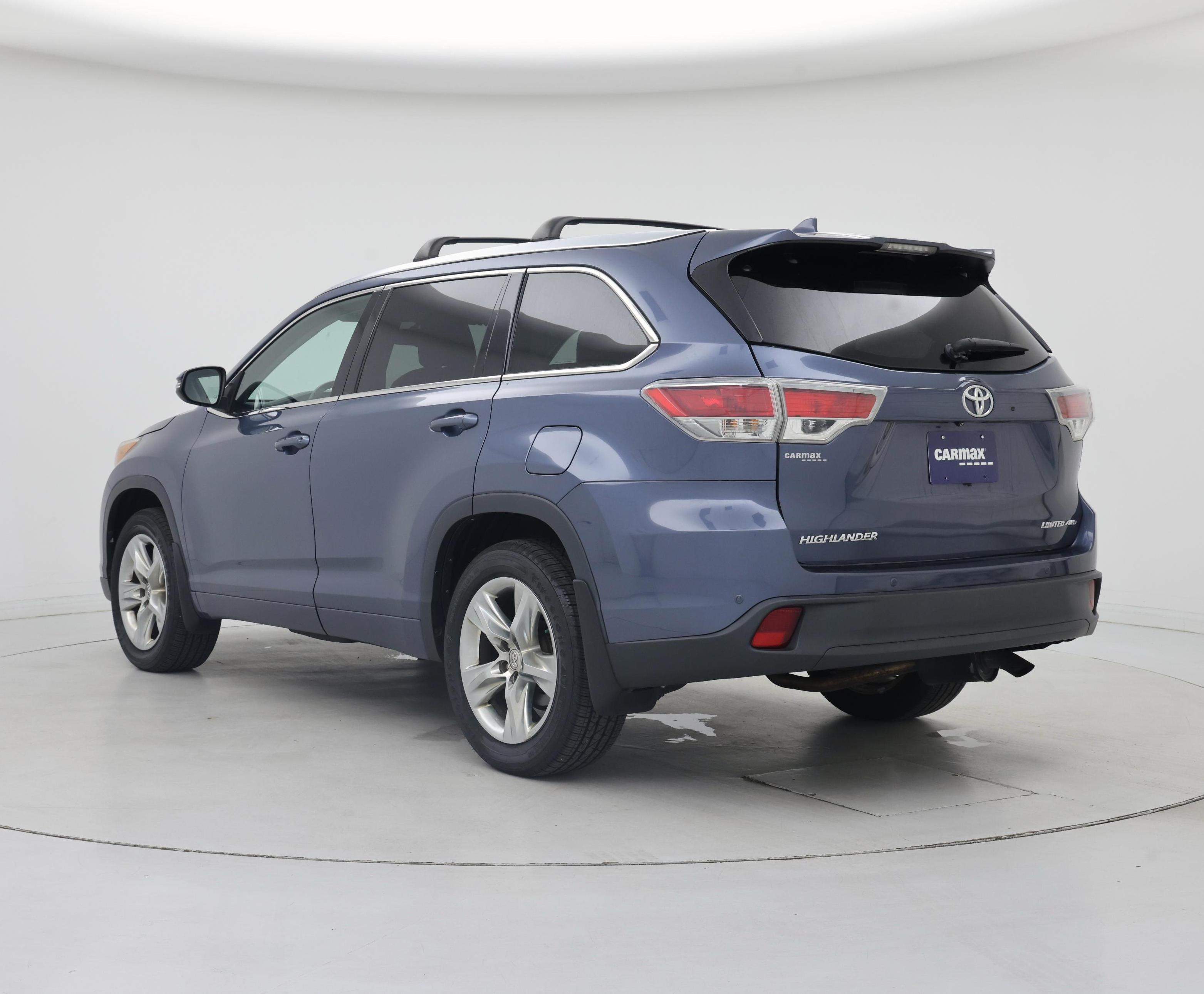 Thumbnail: 2015 Toyota Highlander - 2