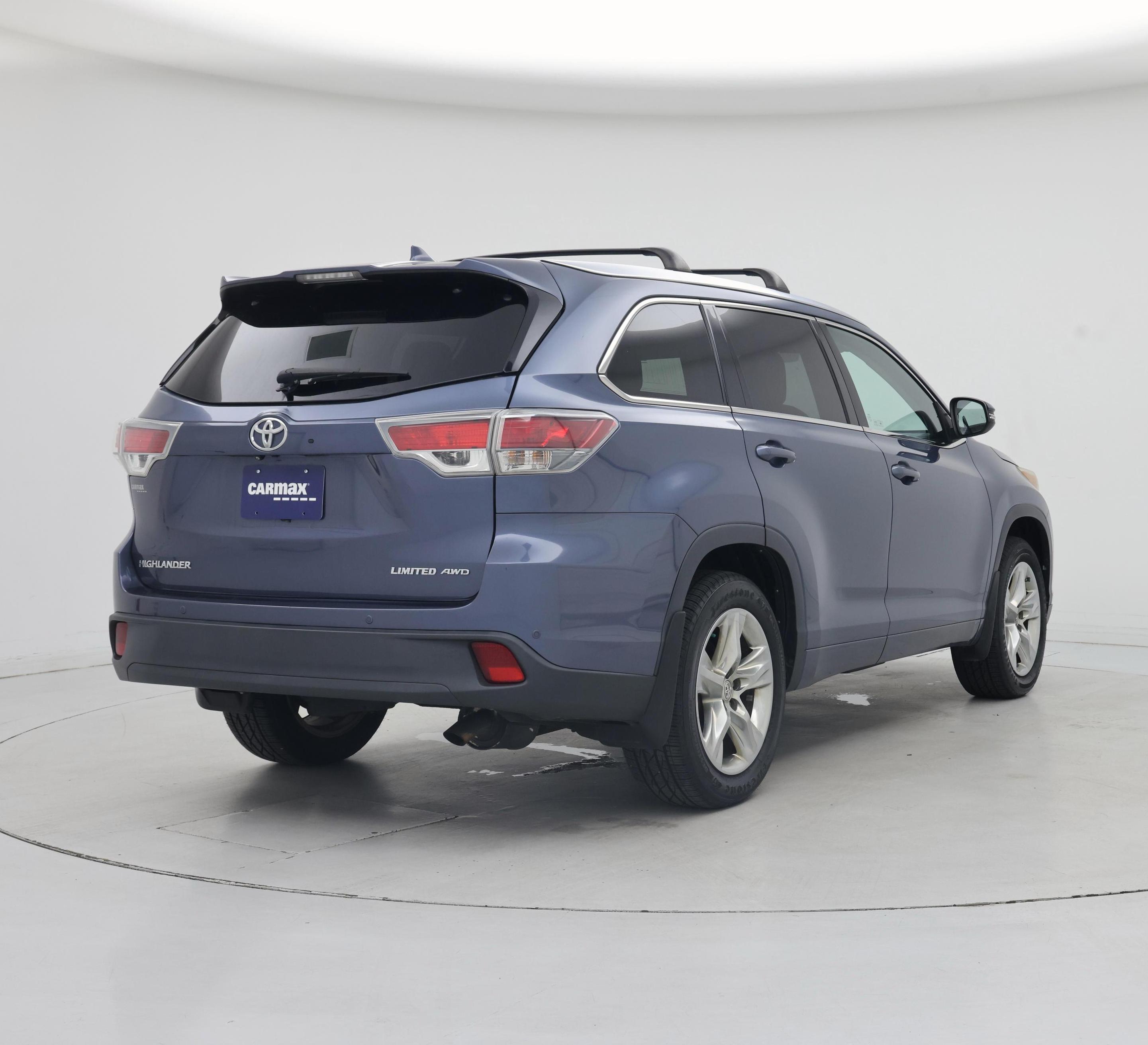 Thumbnail: 2015 Toyota Highlander - 8