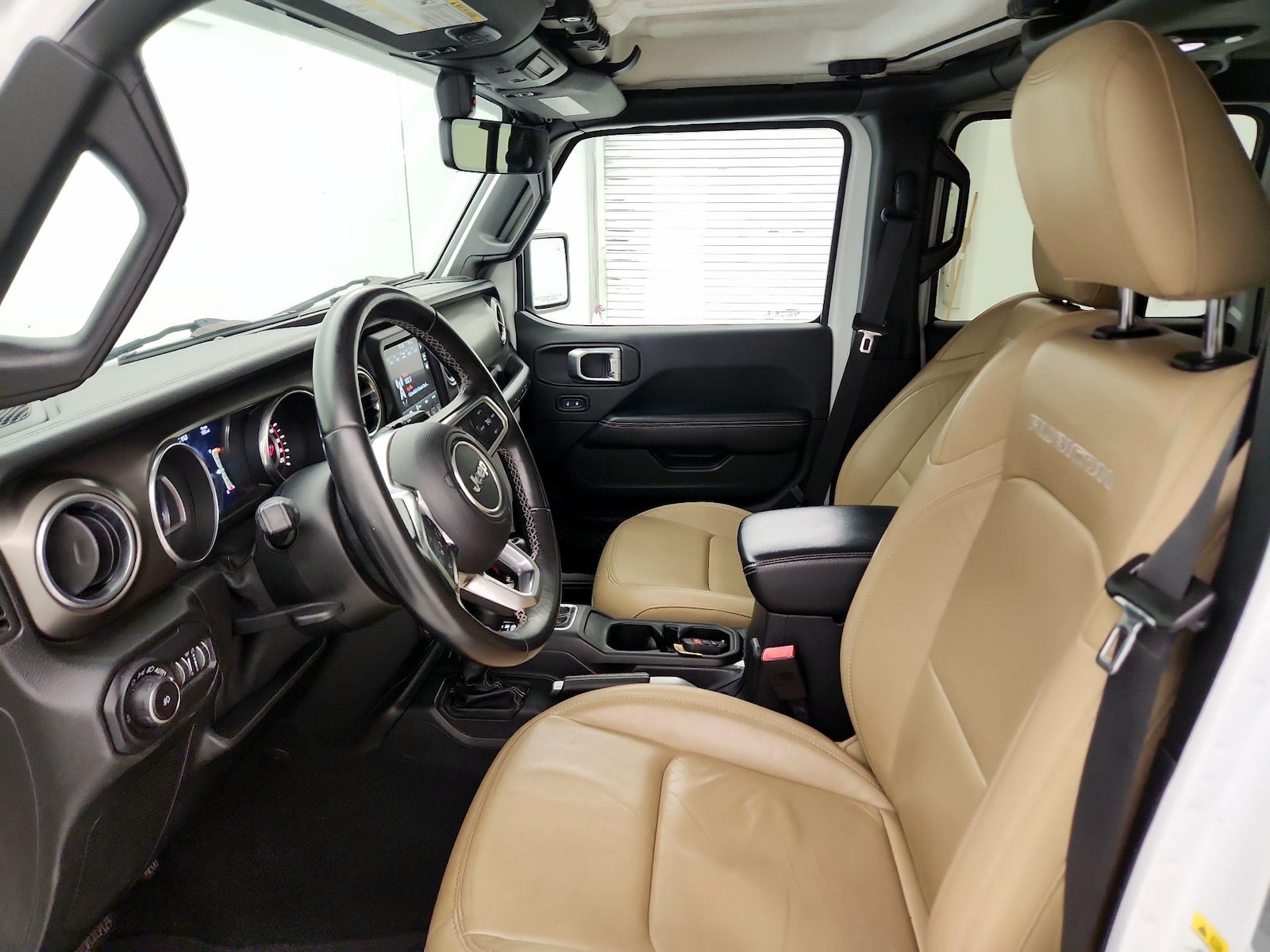 Leather Seats & Side Airbags