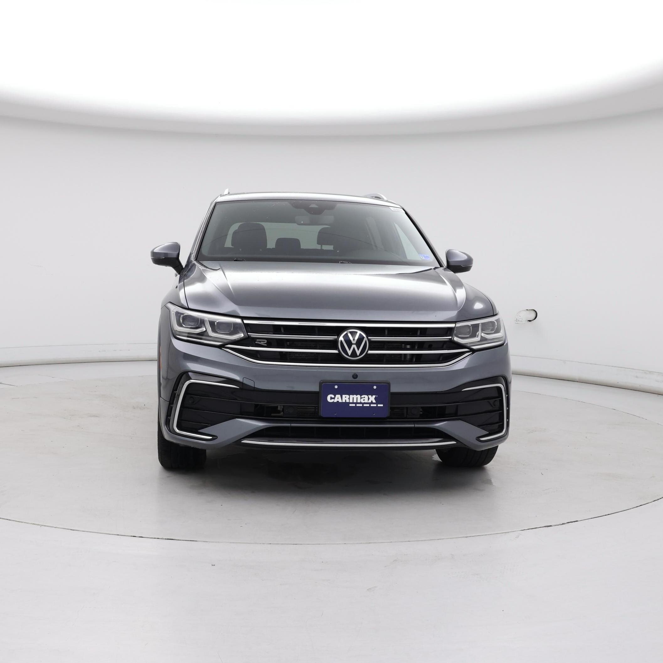 Thumbnail: 2022 Volkswagen Tiguan - 5
