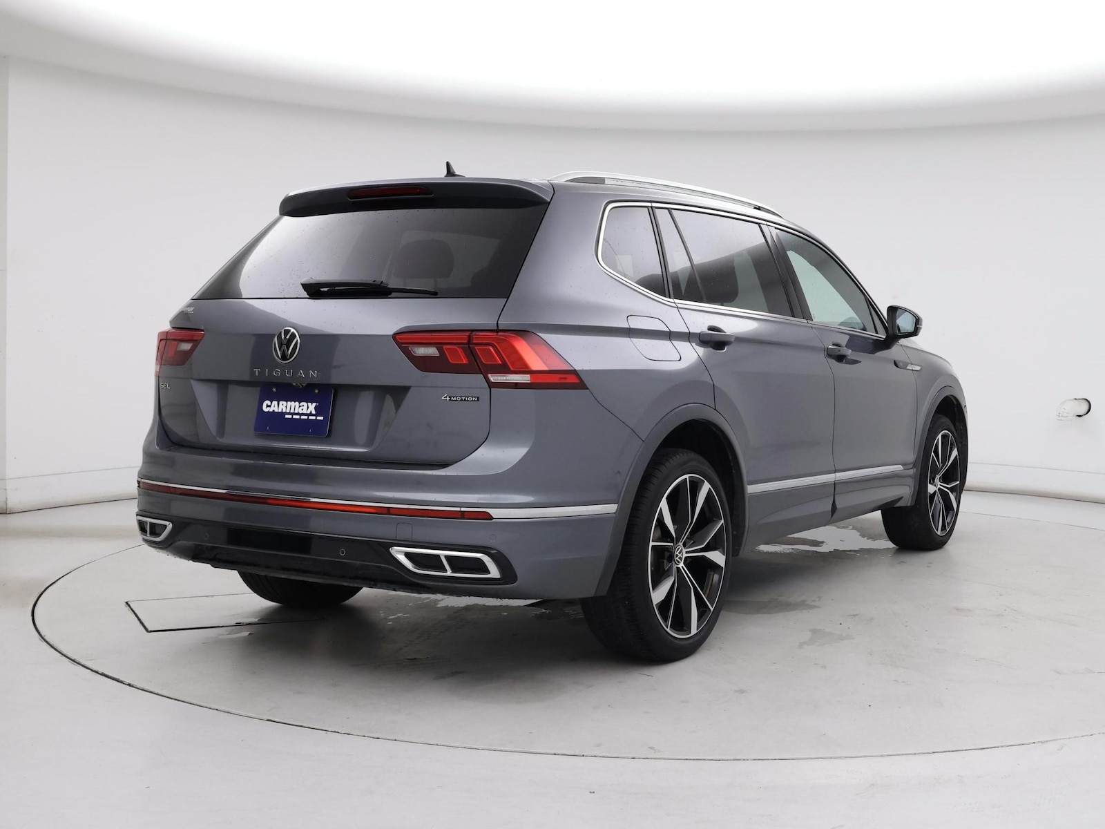 2022 Volkswagen Tiguan SEL R-LINE - Photo 9