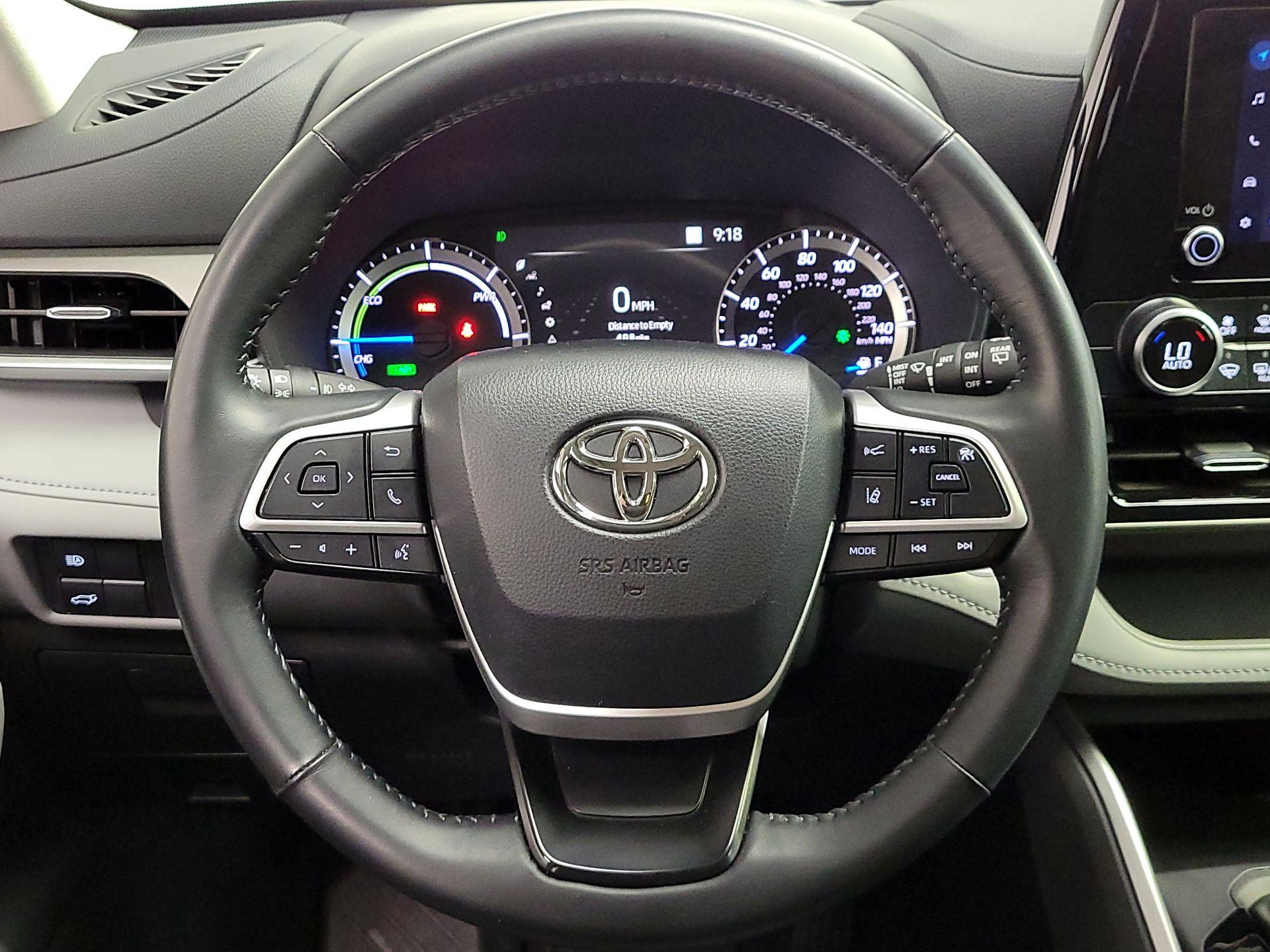 Thumbnail: 2024 Toyota Highlander - 10