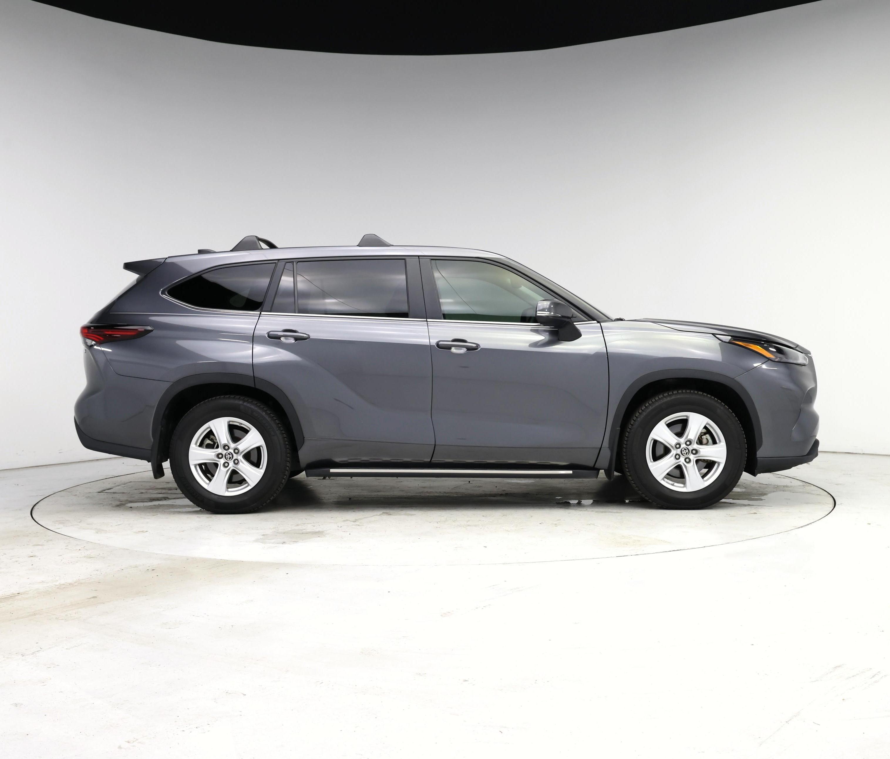 Thumbnail: 2024 Toyota Highlander - 7