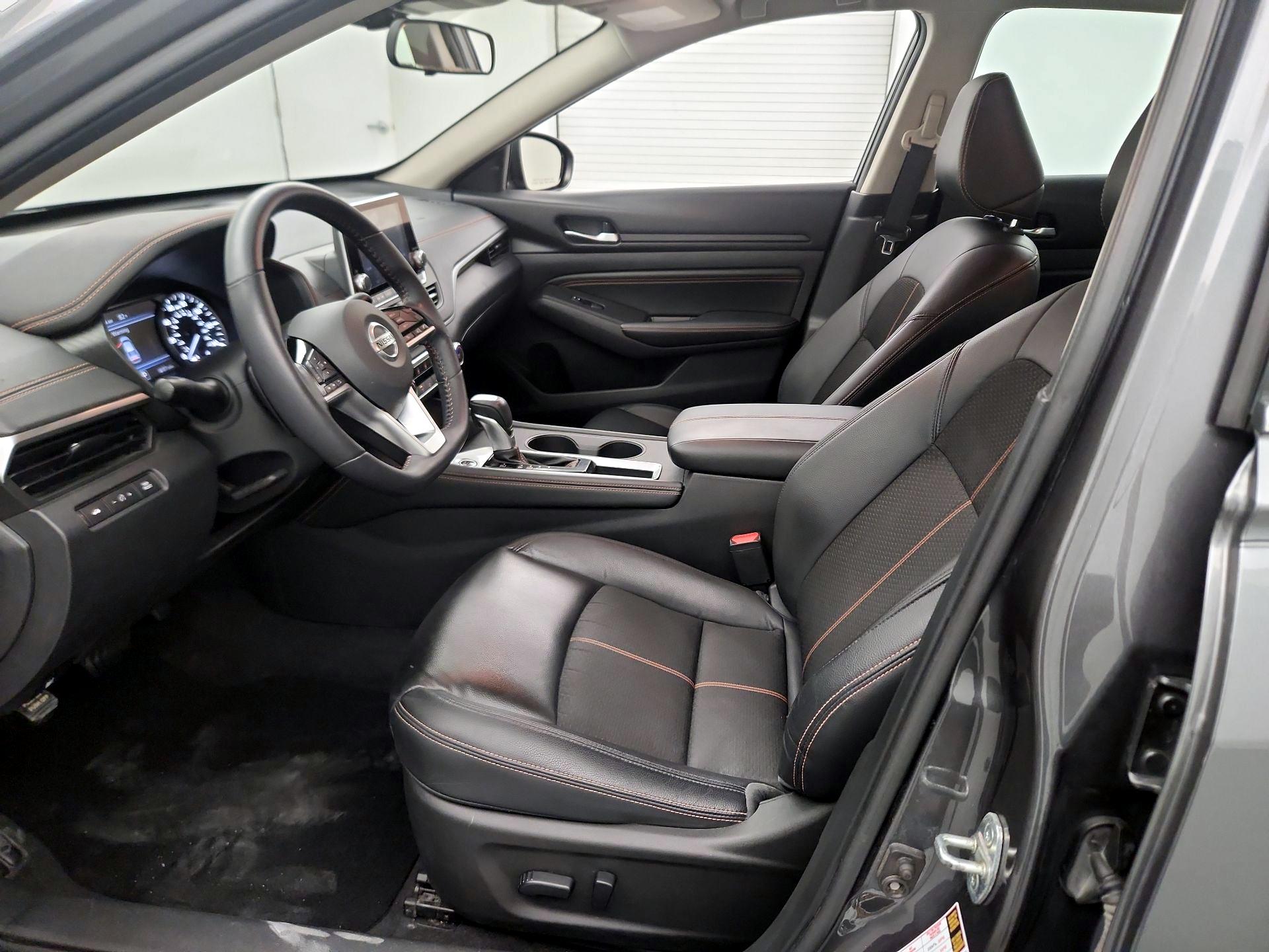 Thumbnail: 2021 Nissan Altima - 11