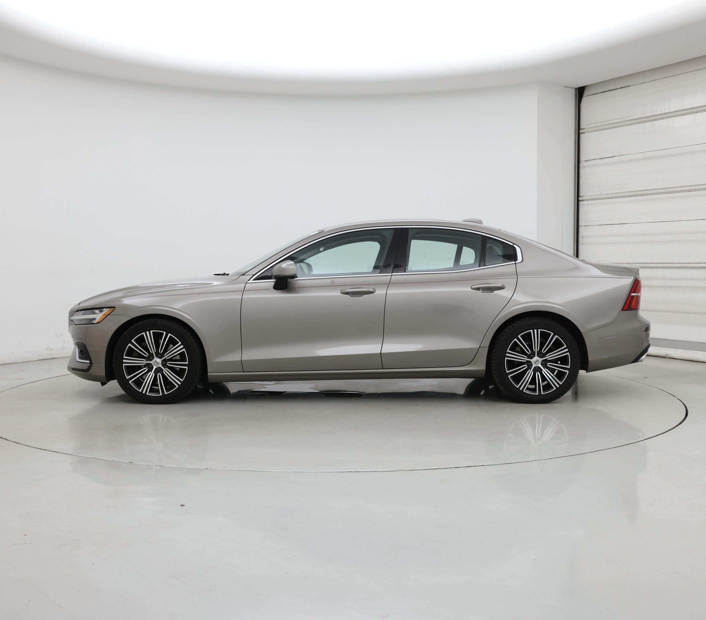 Thumbnail: 2021 Volvo S60 - 3