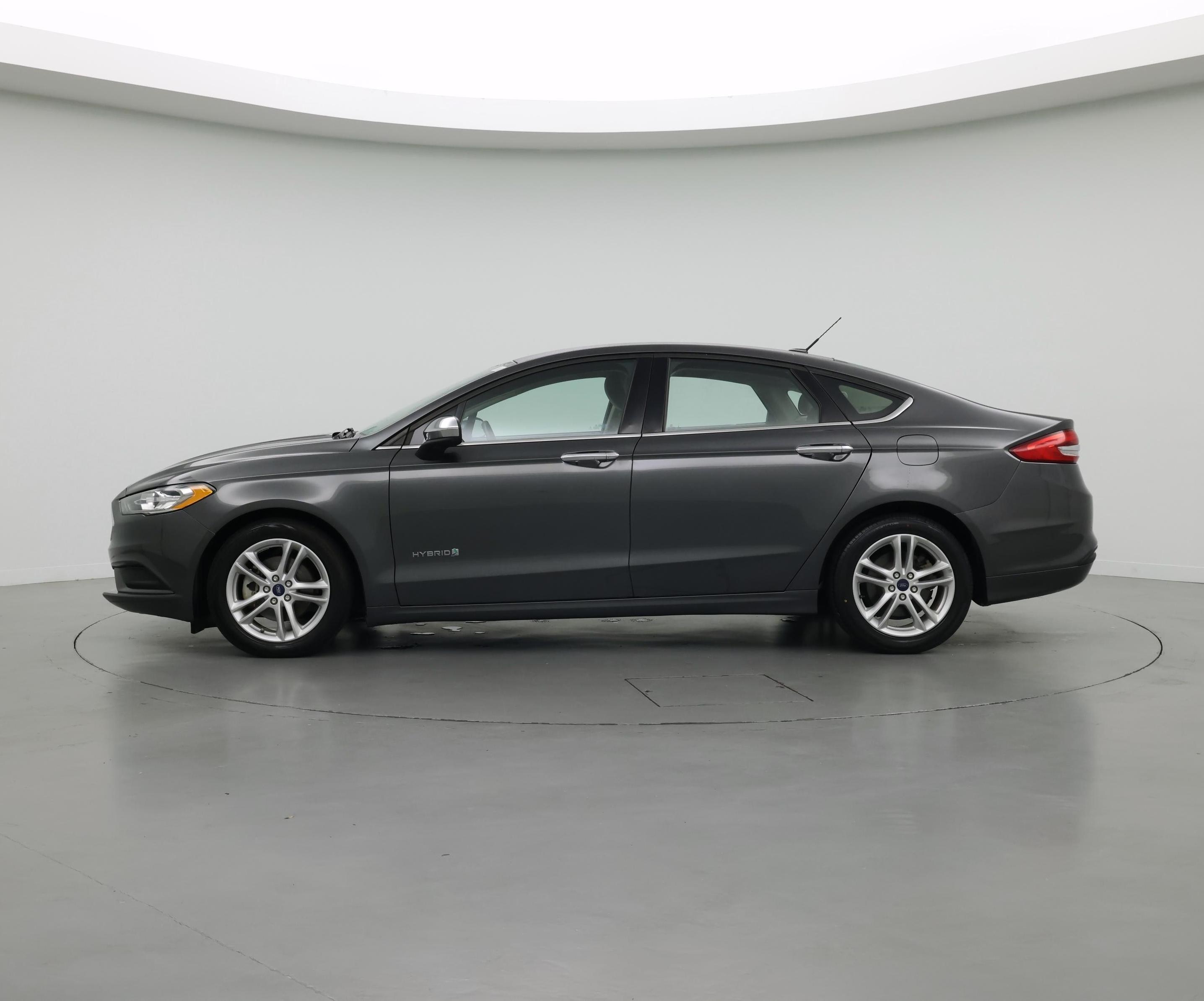Thumbnail: 2018 Ford Fusion - 3