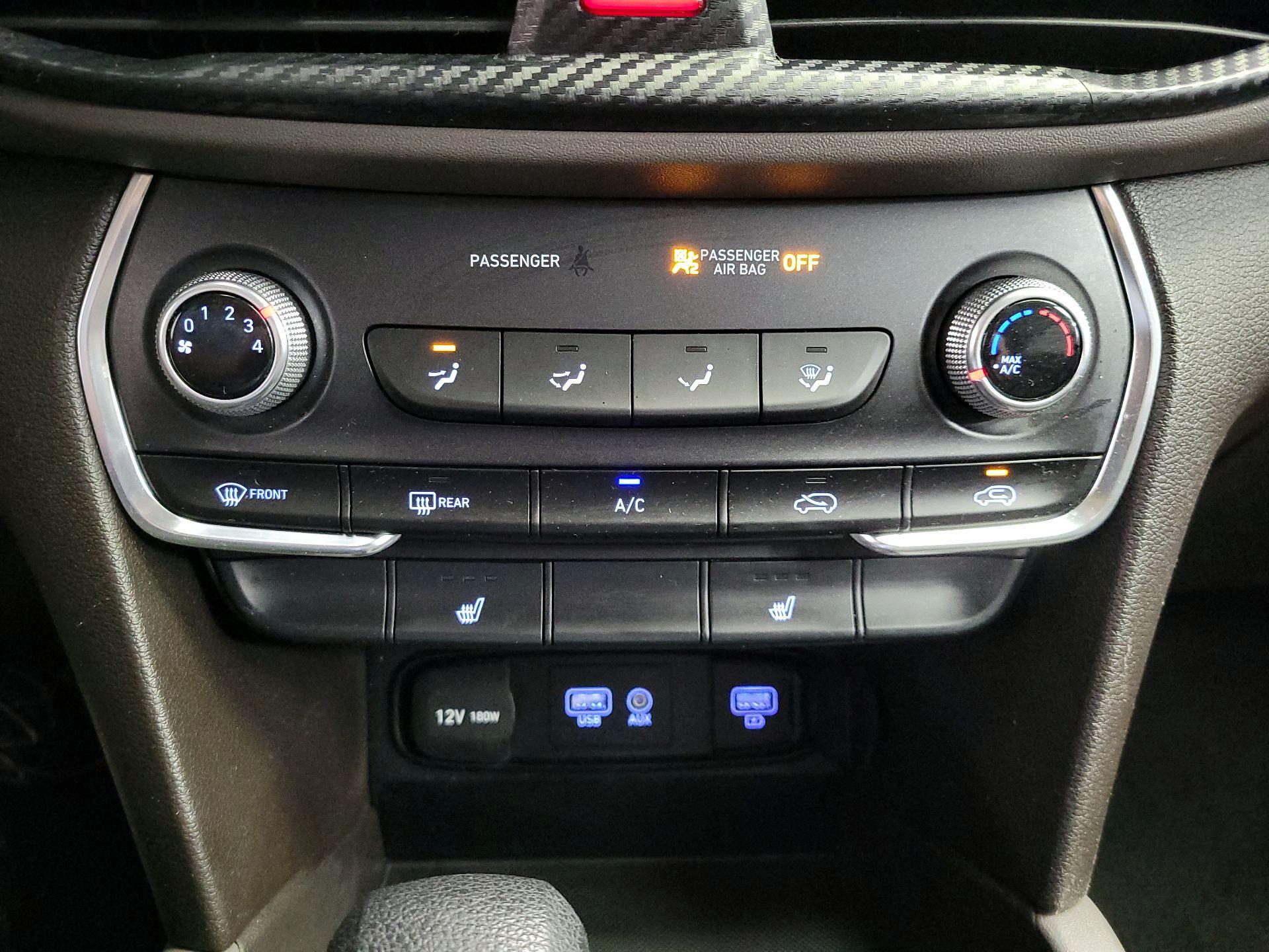 Thumbnail: 2020 Hyundai Santa Fe - 16