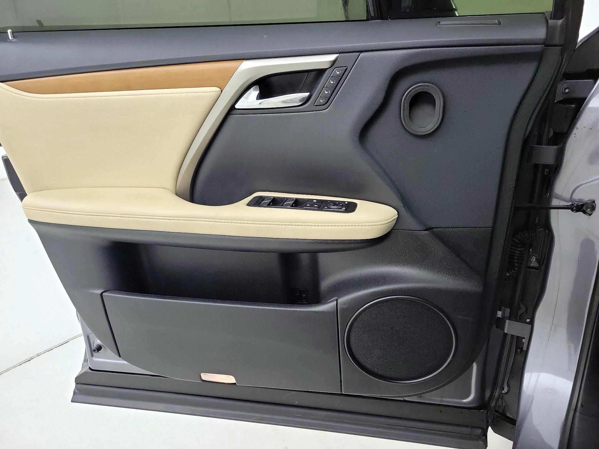 Thumbnail: 2021 Lexus RX - 12