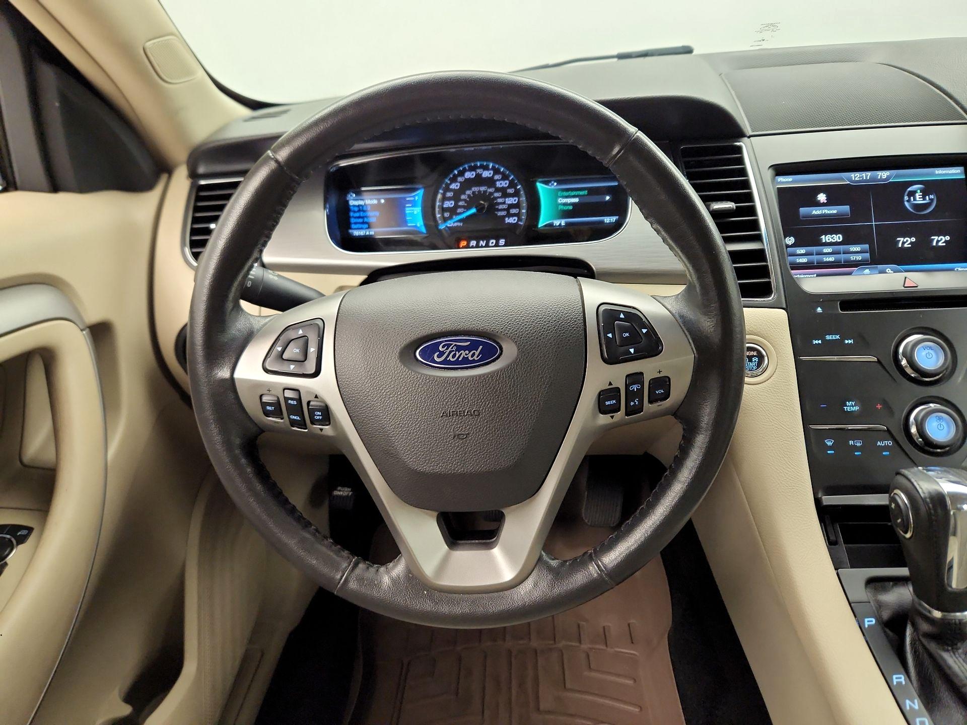 Thumbnail: 2015 Ford Taurus - 10