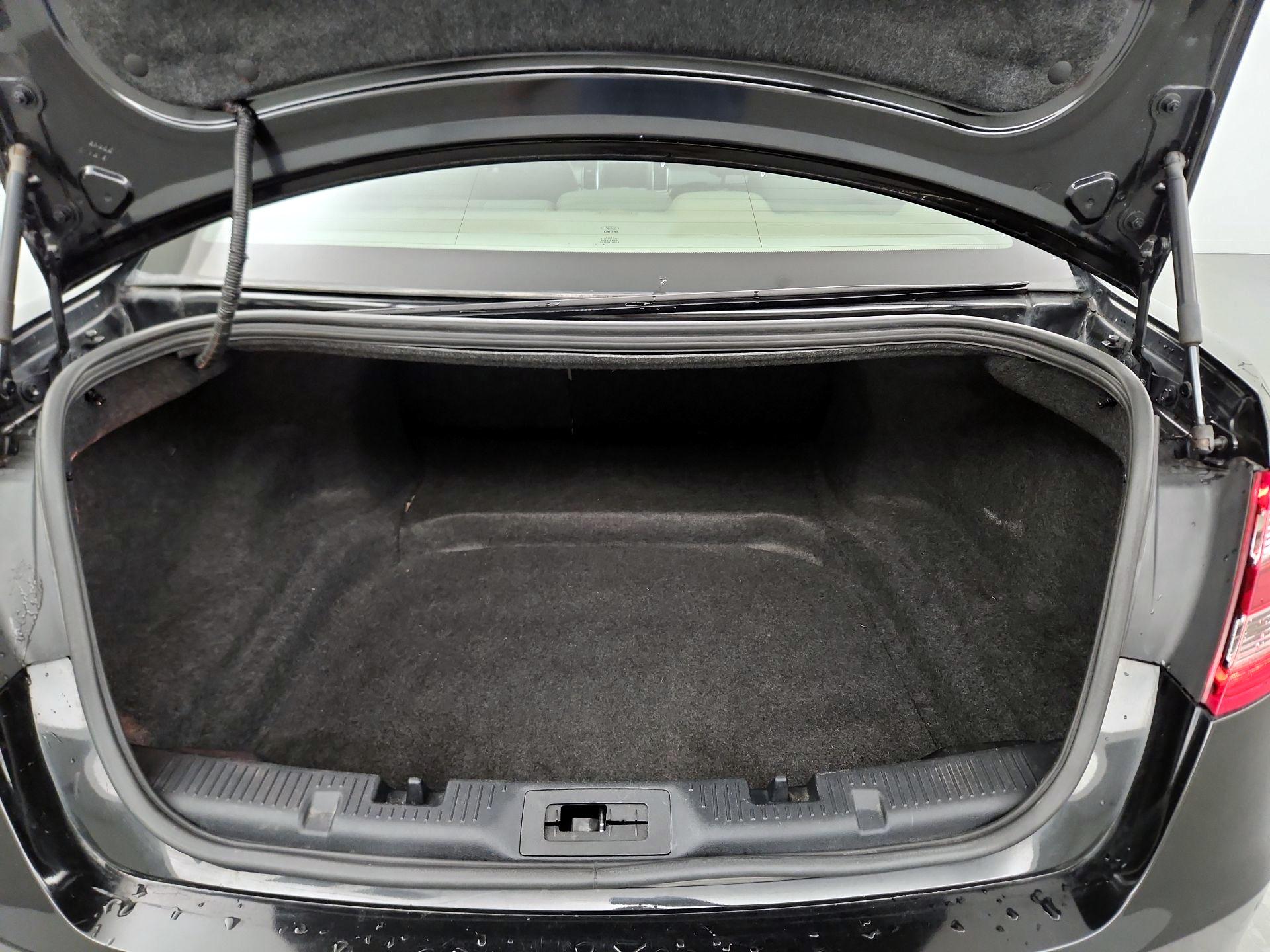 Thumbnail: 2015 Ford Taurus - 20