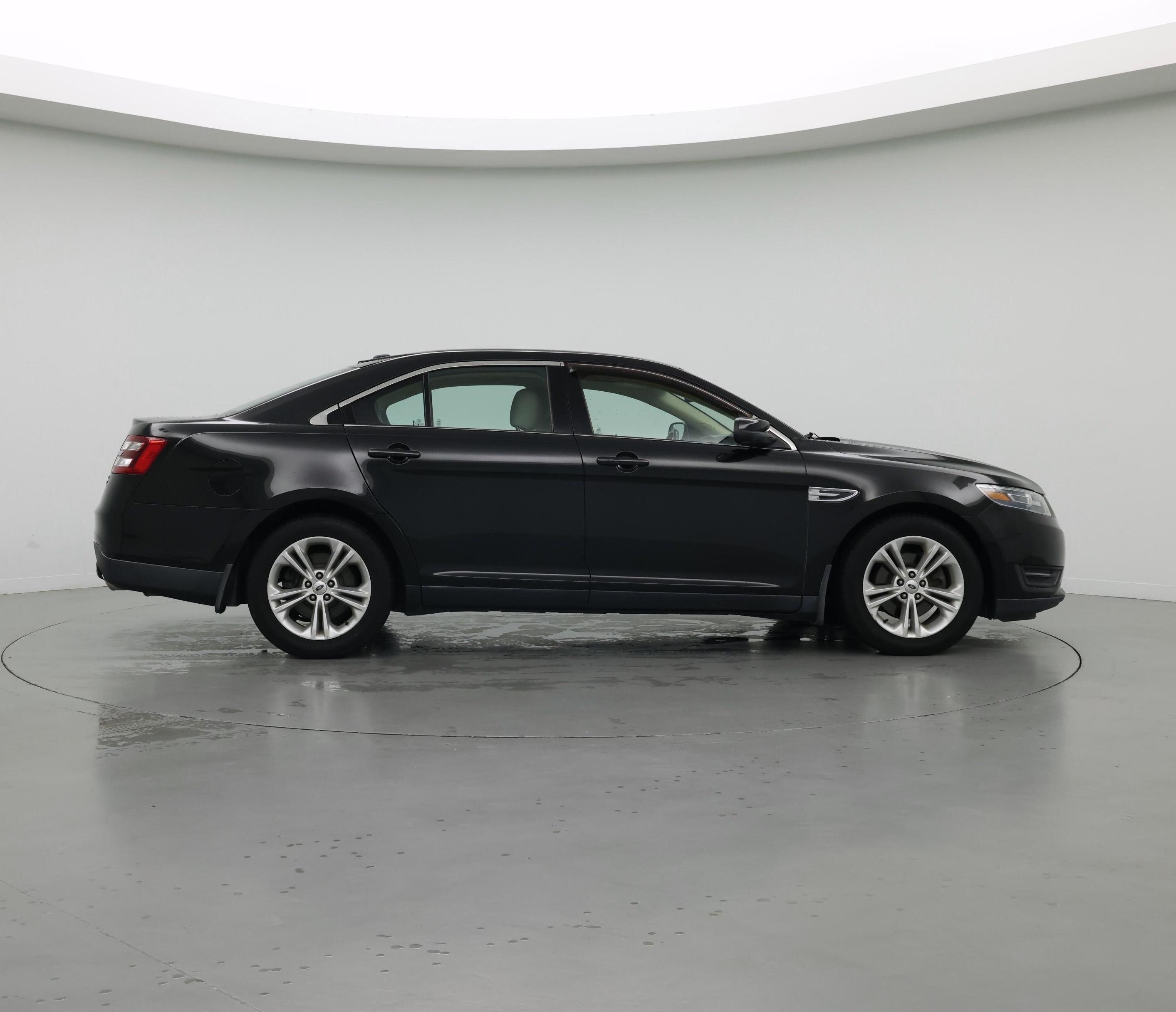 Thumbnail: 2015 Ford Taurus - 7