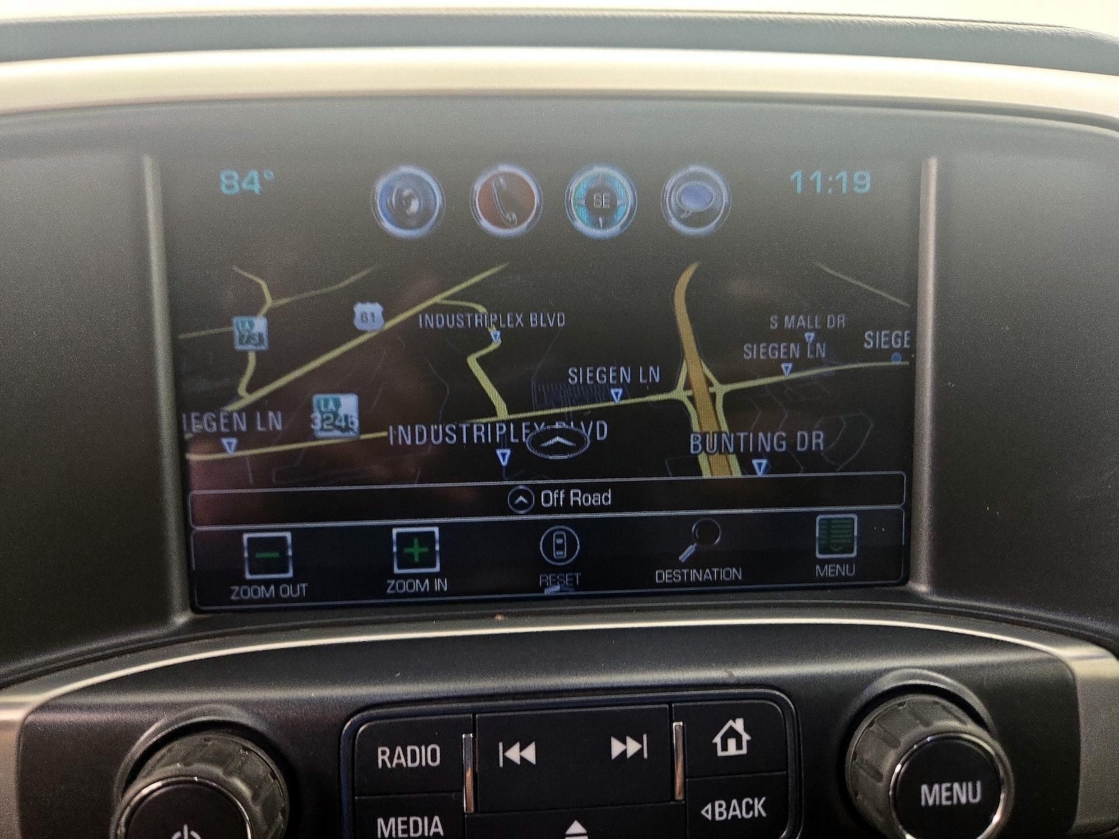 2018 GMC Sierra 1500 SLT - Photo 15