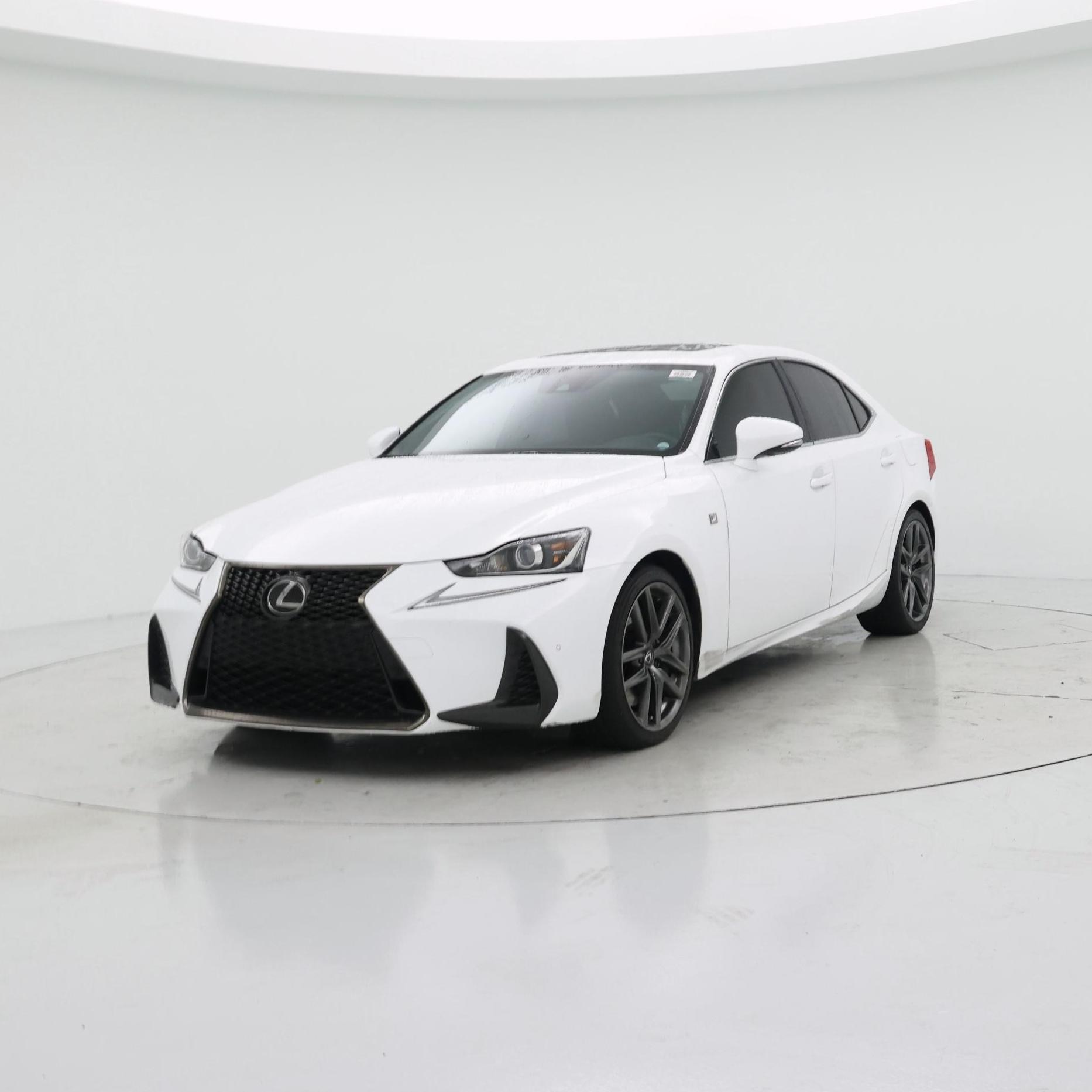 Thumbnail: 2019 Lexus IS - 4