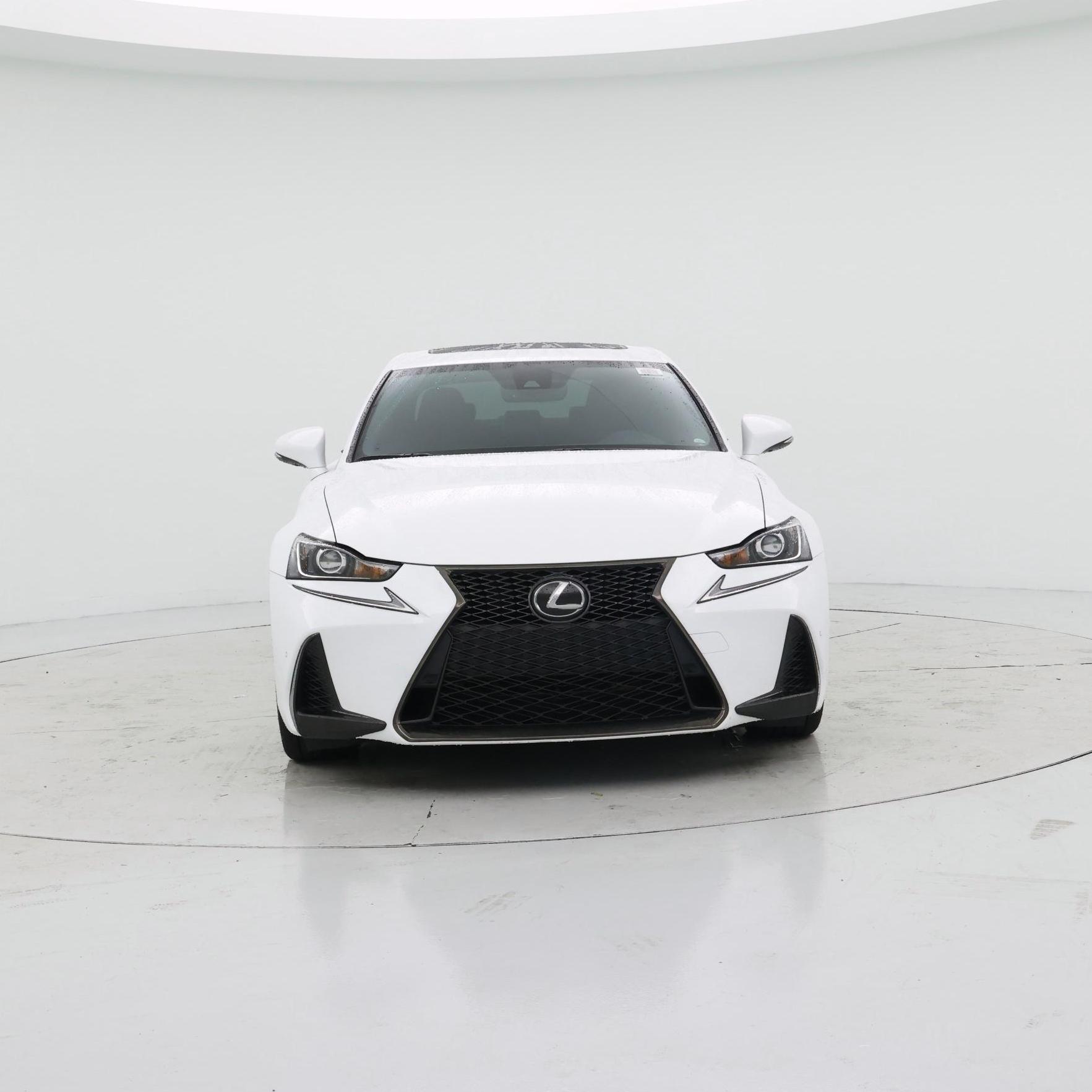Thumbnail: 2019 Lexus IS - 5