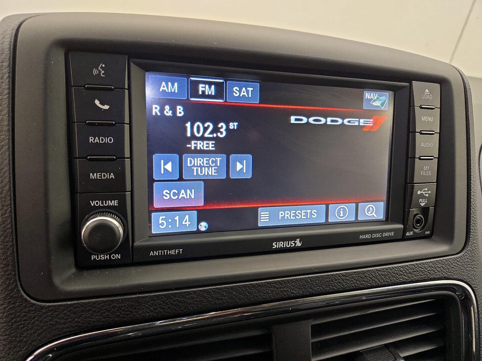 Thumbnail: 2017 Dodge Grand Caravan - 15