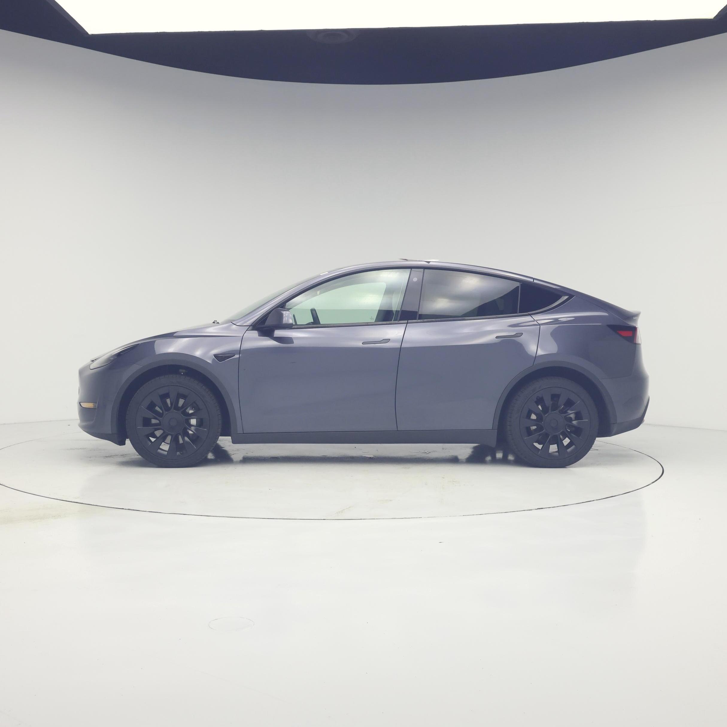 Thumbnail: 2023 Tesla Model Y - 3