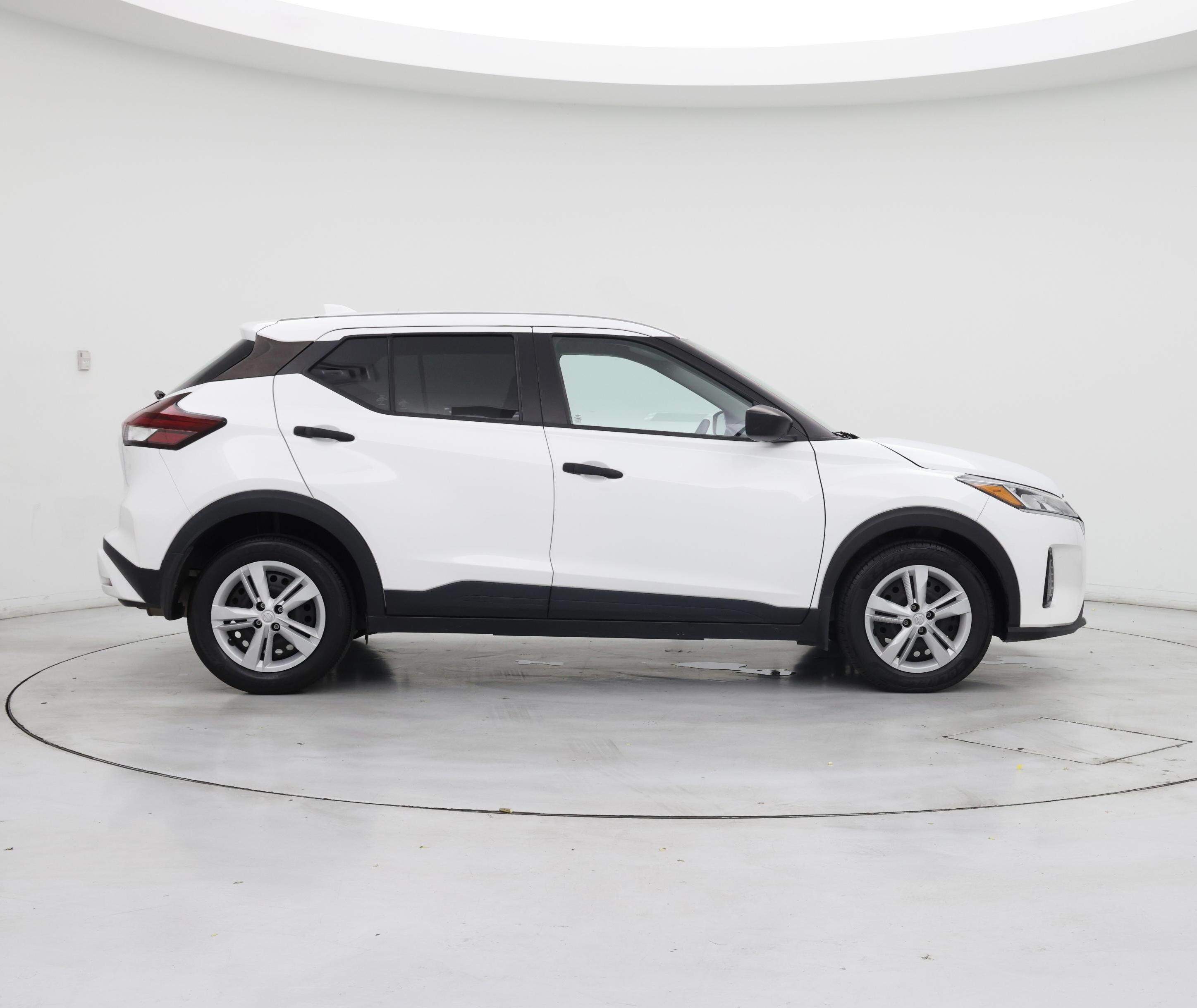 Thumbnail: 2024 Nissan Kicks - 7
