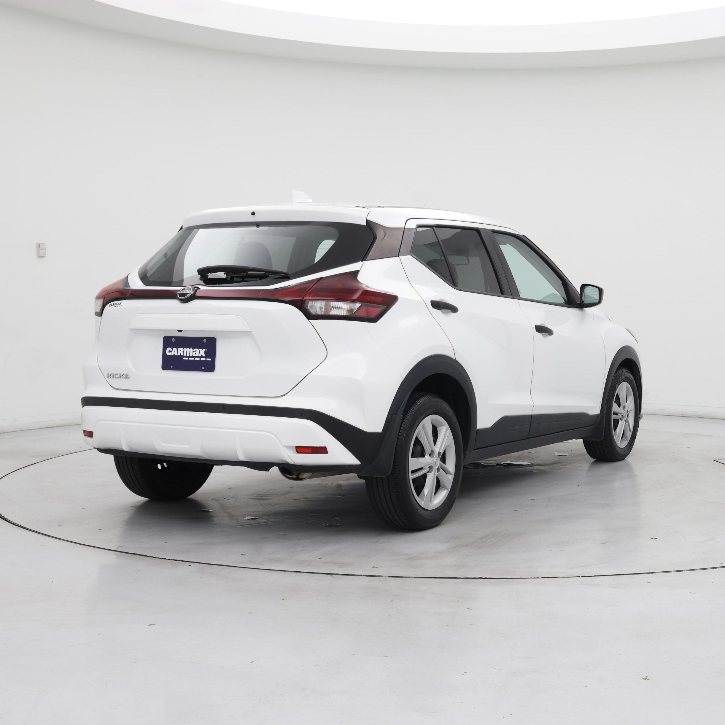 Thumbnail: 2024 Nissan Kicks - 8