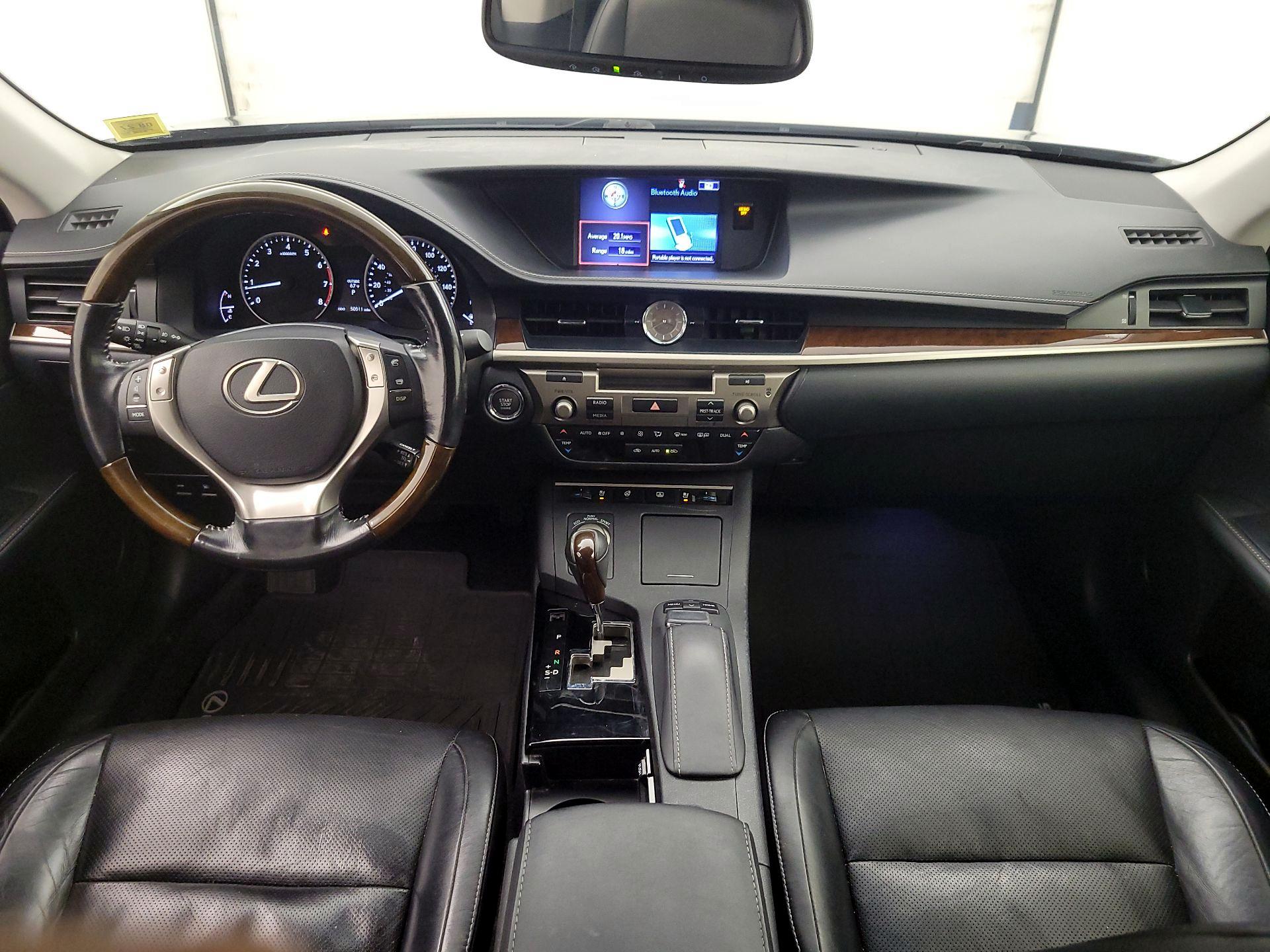 Thumbnail: 2015 Lexus ES - 9