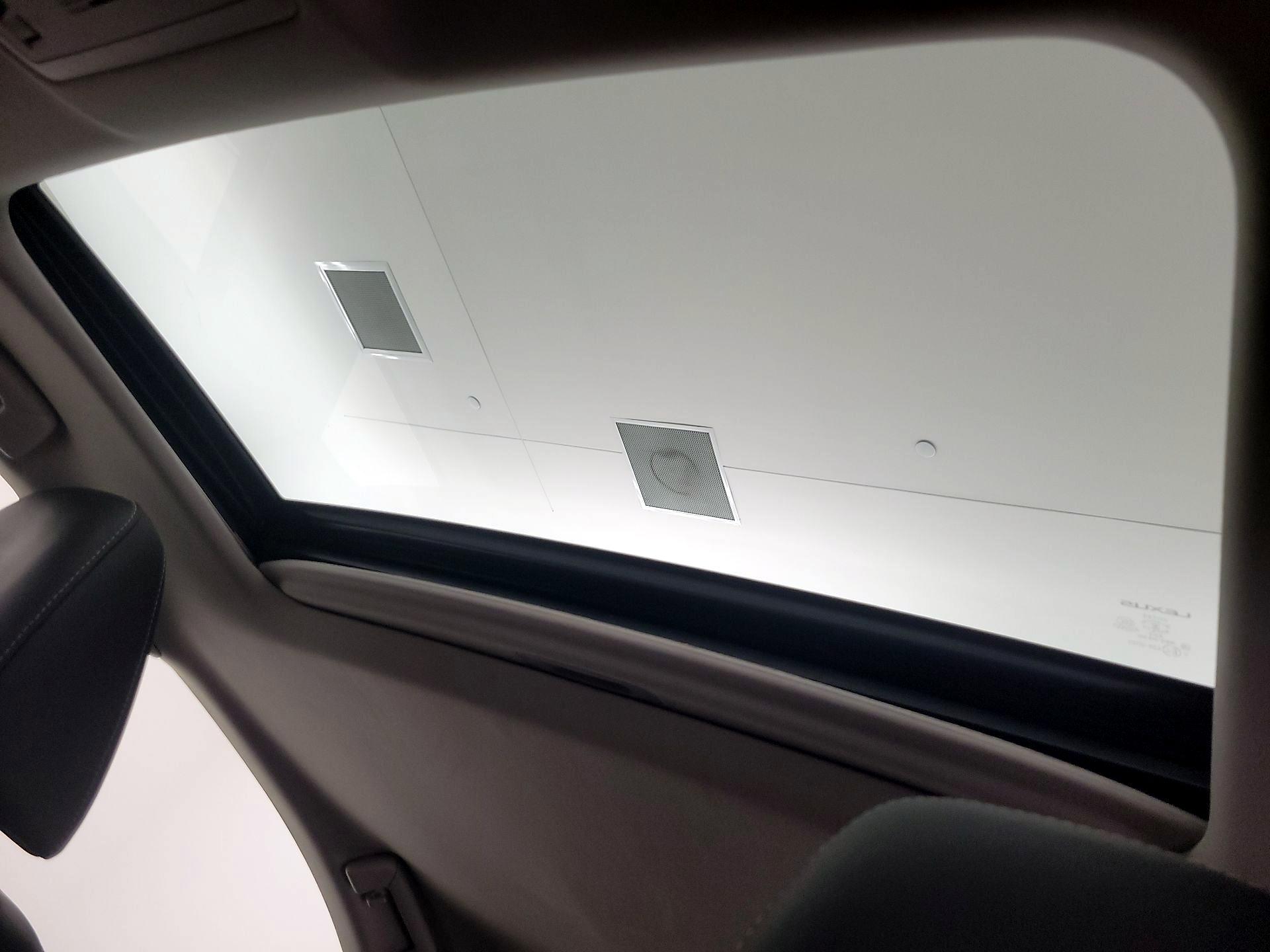 Thumbnail: 2015 Lexus ES - 20