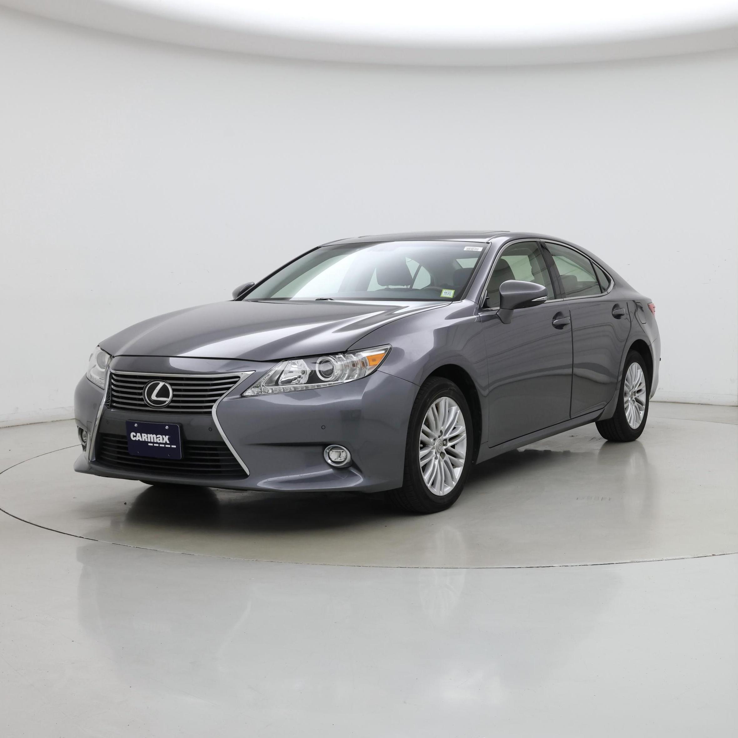 Thumbnail: 2015 Lexus ES - 4