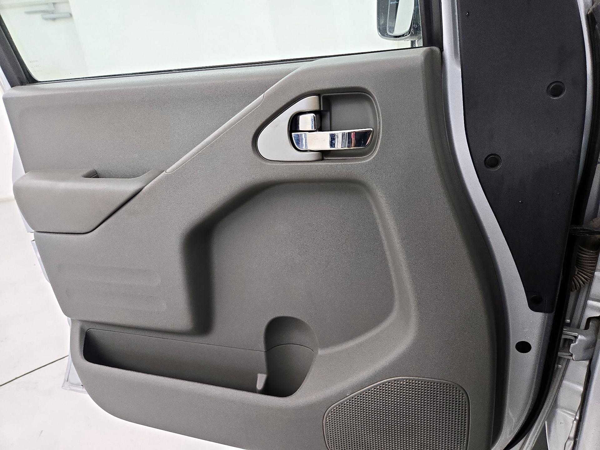 Thumbnail: 2019 Nissan Frontier - 12