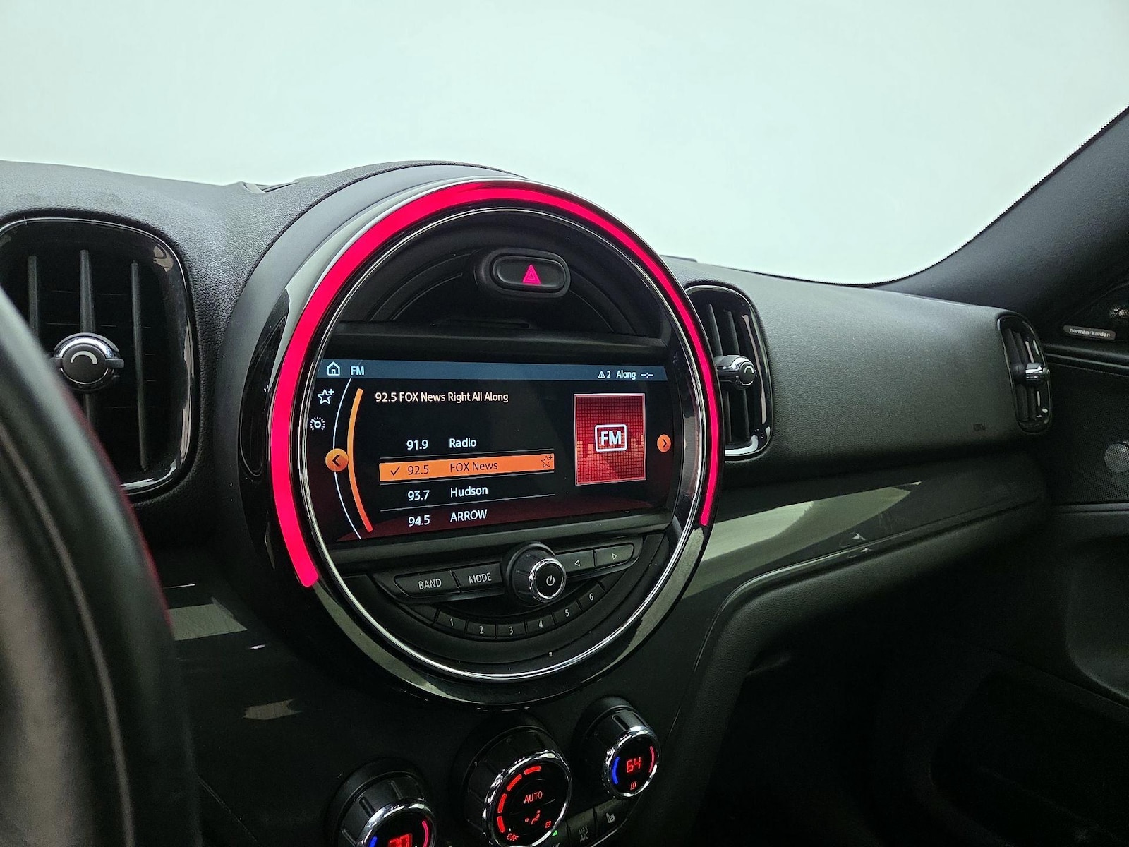 2018 MINI Countryman Base - Photo 16