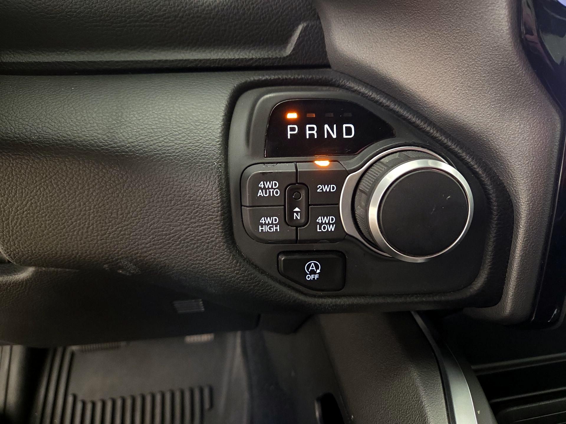 Thumbnail: 2025 RAM 1500 - 17