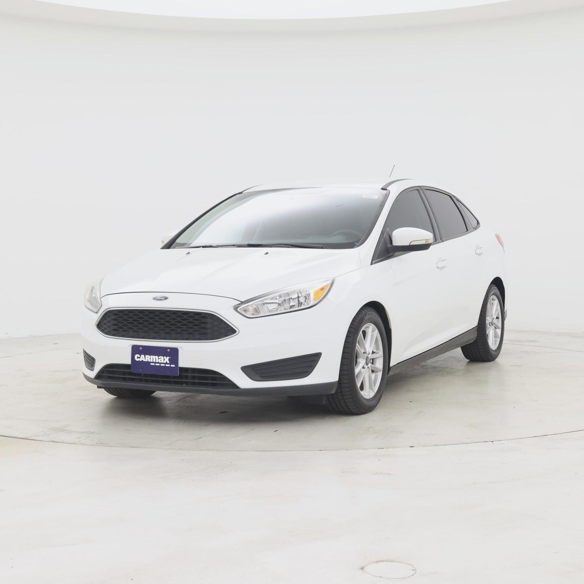 Thumbnail: 2016 Ford Focus - 4