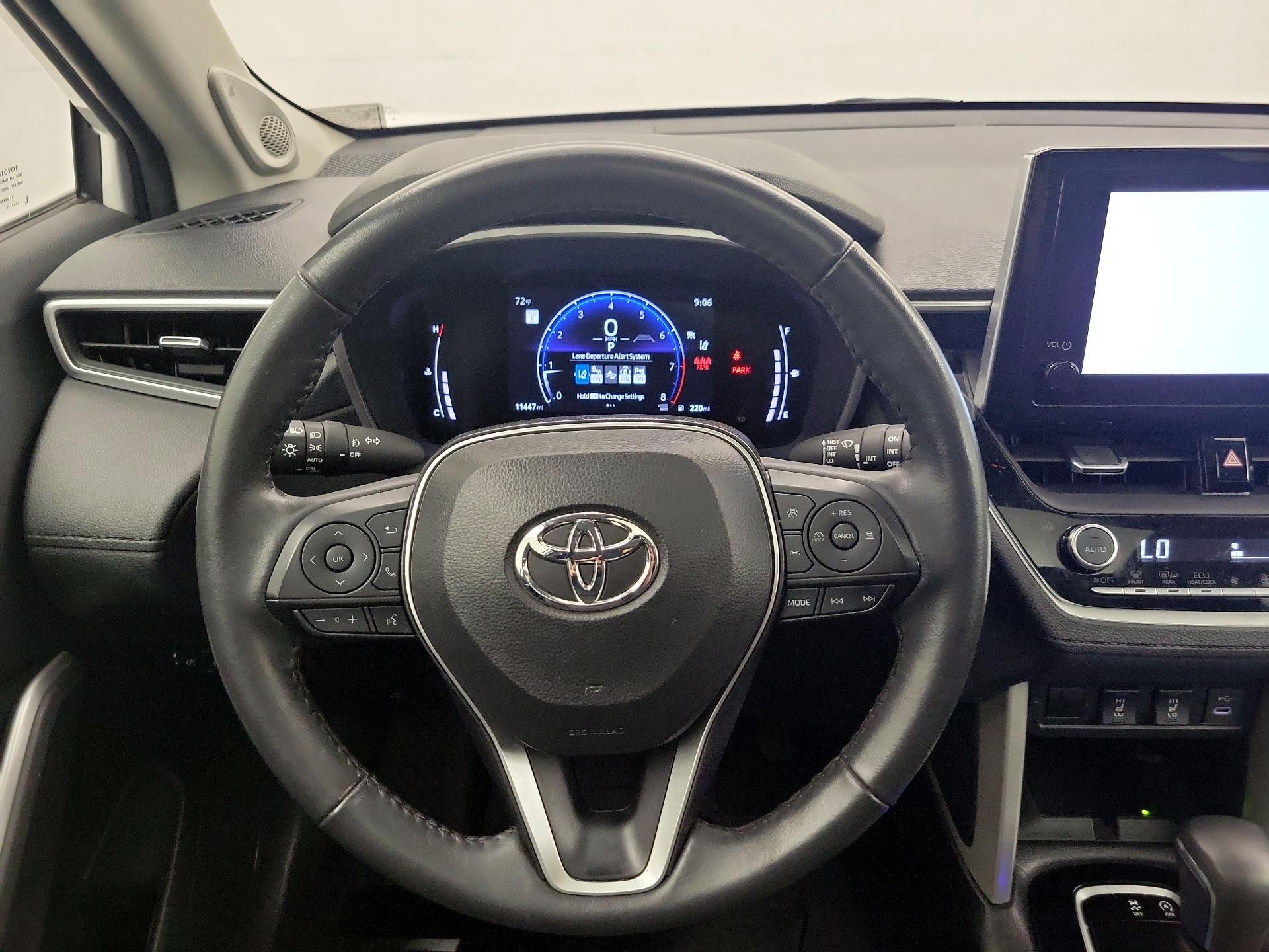 Thumbnail: 2024 Toyota Corolla Cross - 10