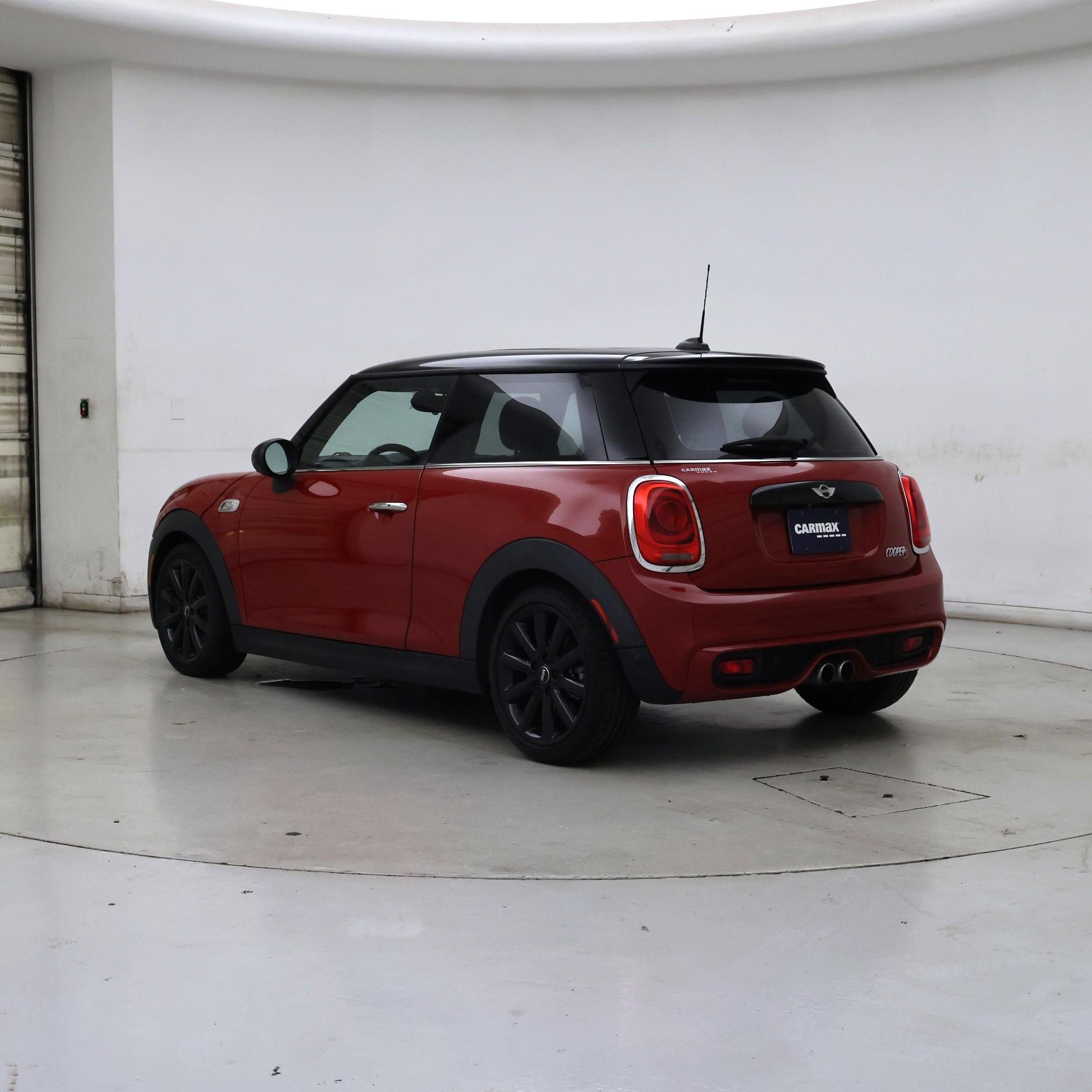 Thumbnail: 2015 MINI Cooper Hardtop - 2