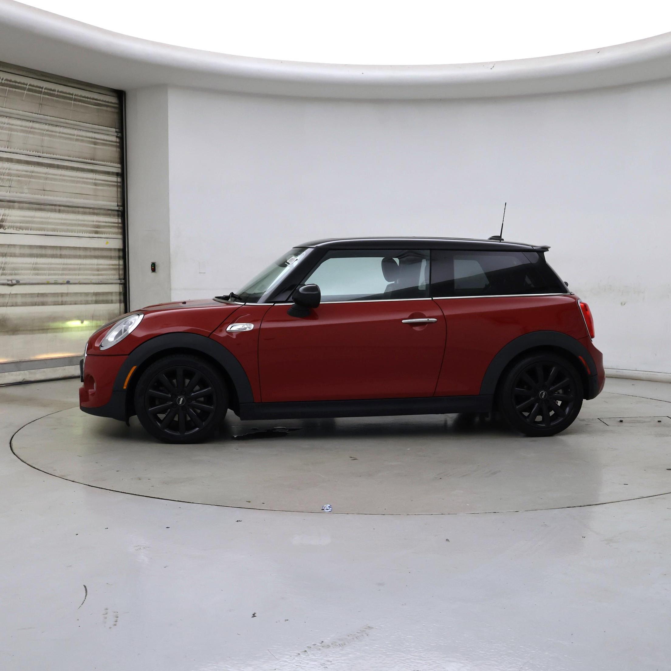 Thumbnail: 2015 MINI Cooper Hardtop - 3