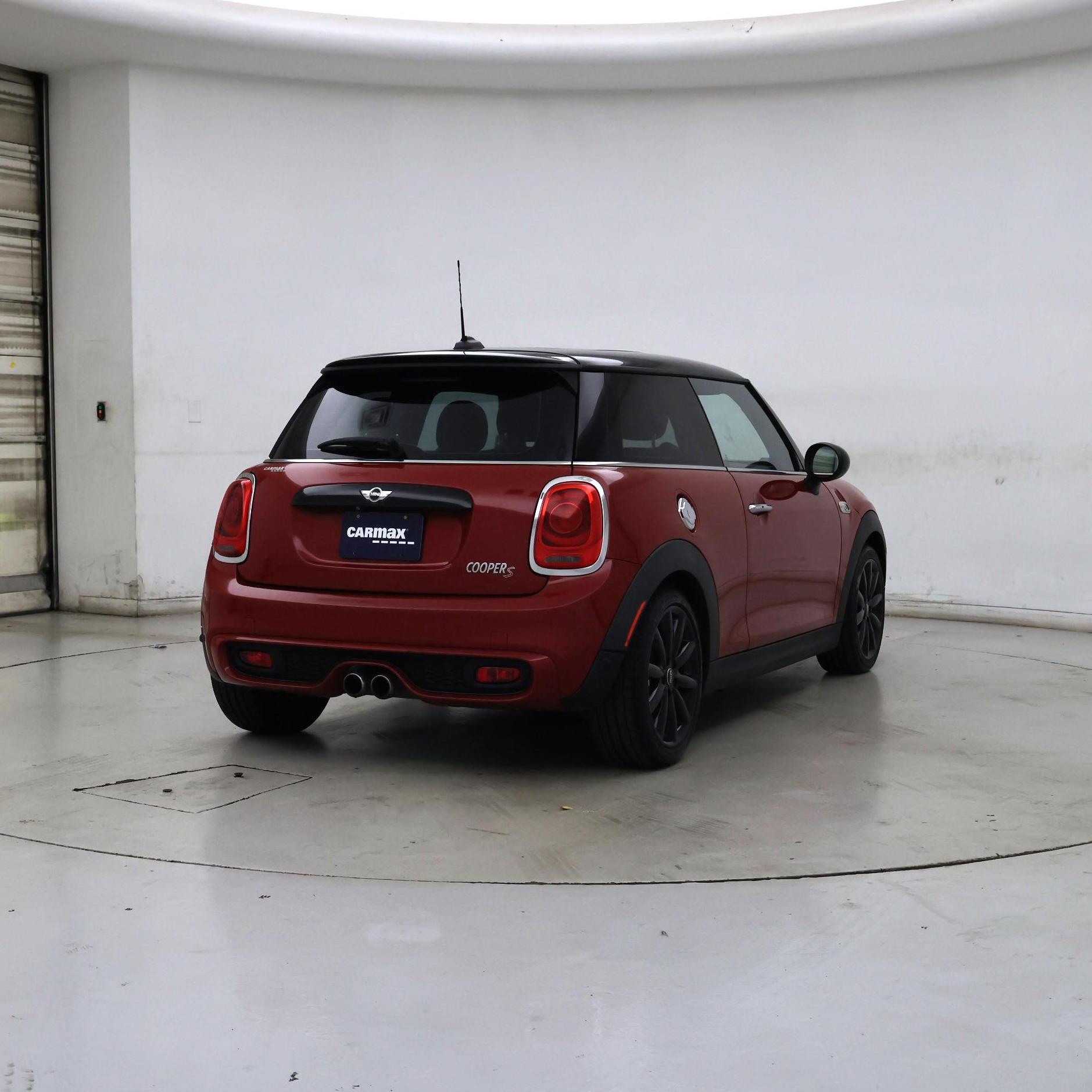 Thumbnail: 2015 MINI Cooper Hardtop - 8