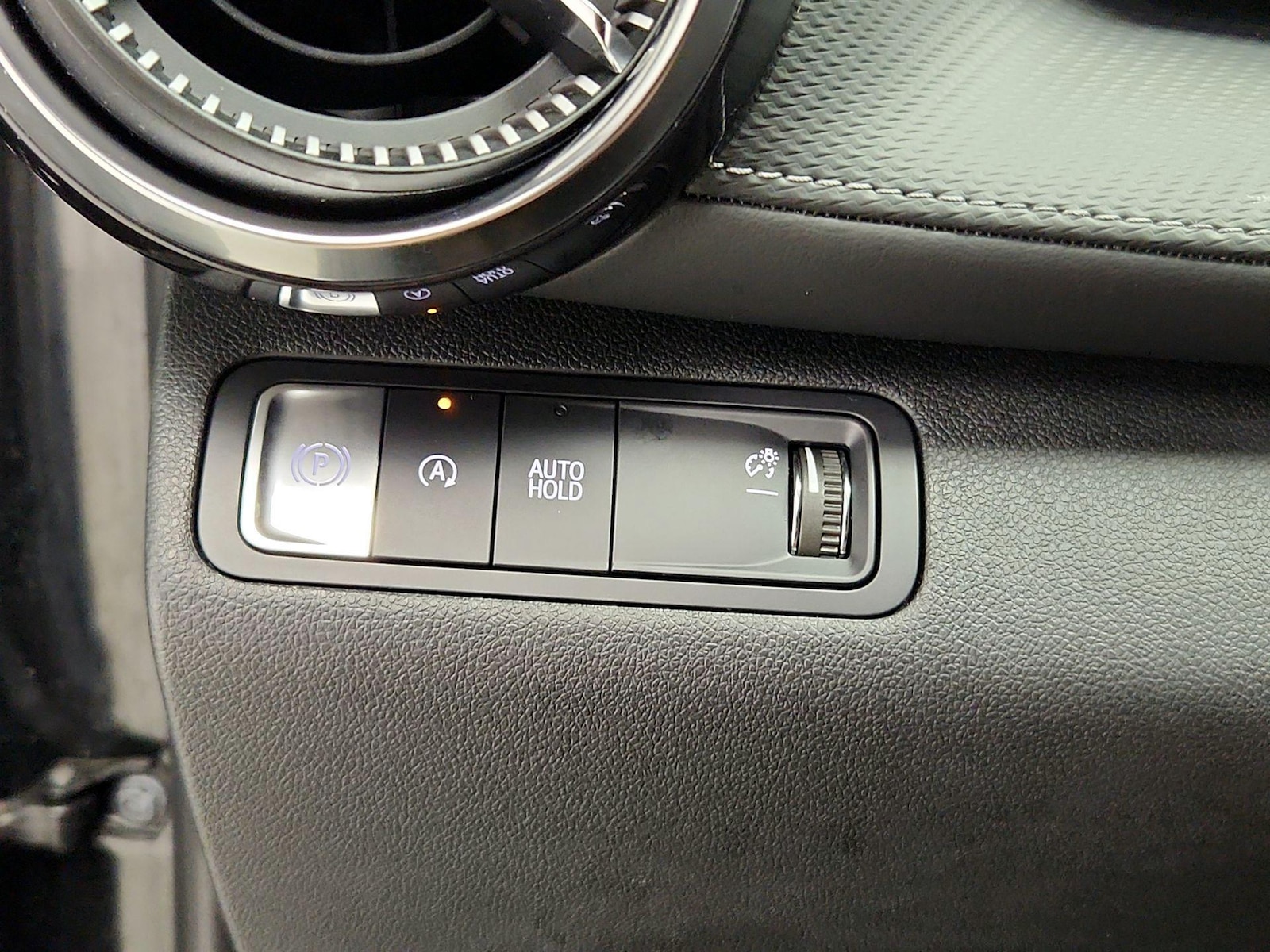 2025 Chevrolet Equinox LT - Photo 14