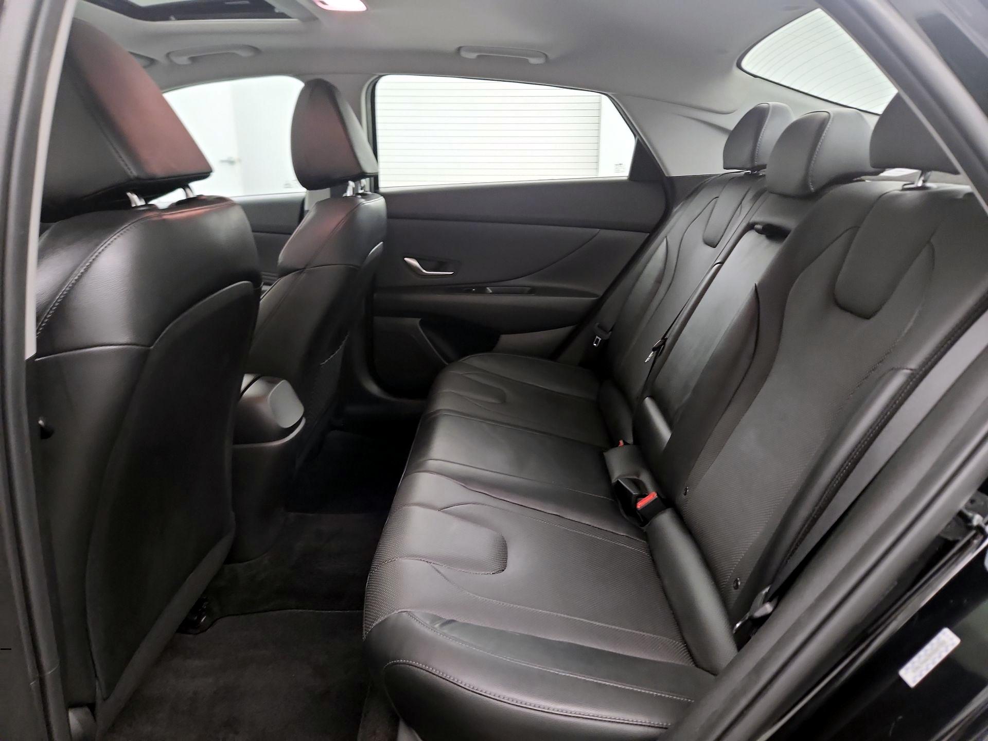 Thumbnail: 2023 Hyundai Elantra - 20