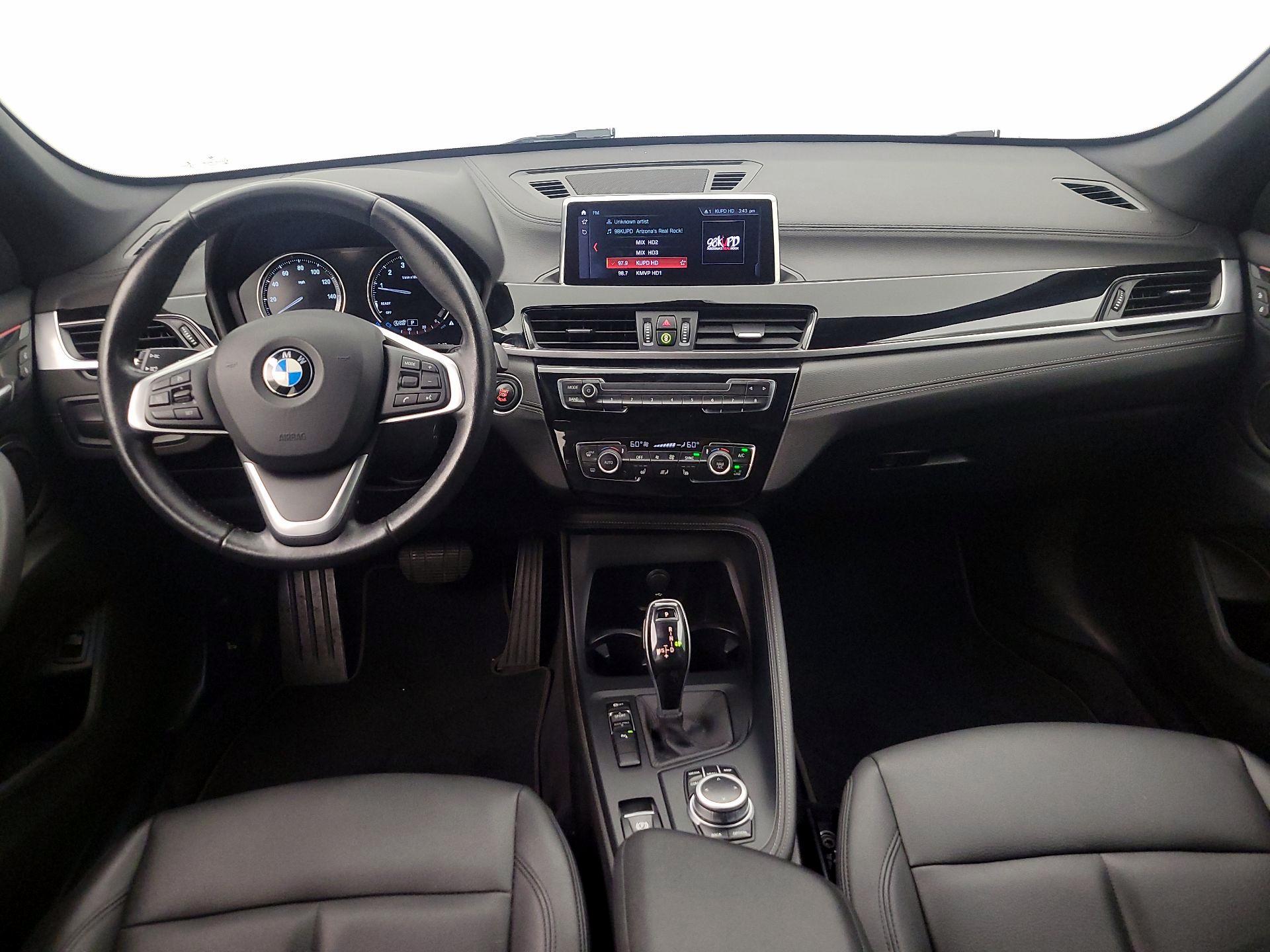 Thumbnail: 2020 BMW X1 - 9