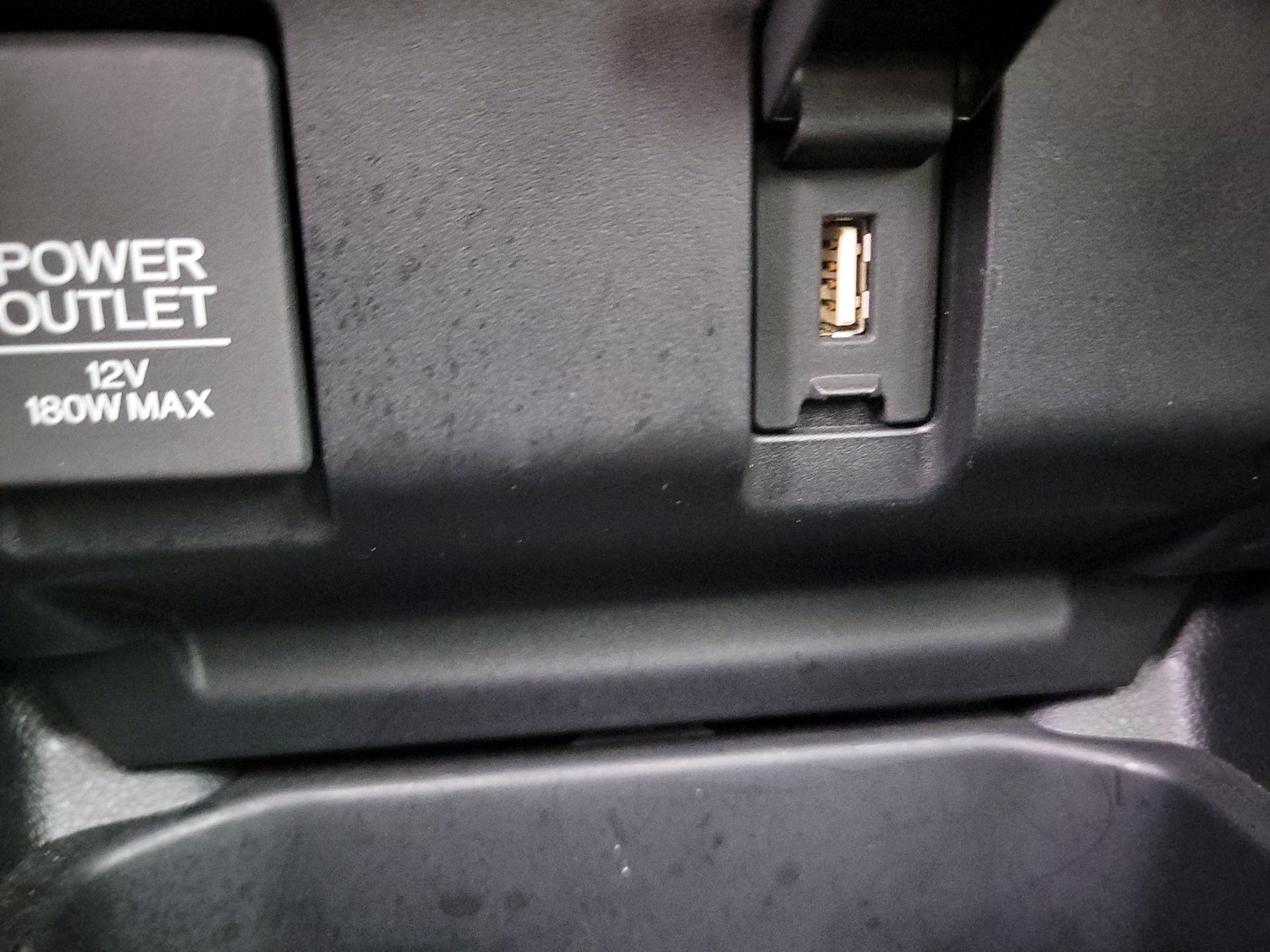 Thumbnail: 2019 Honda Fit - 18