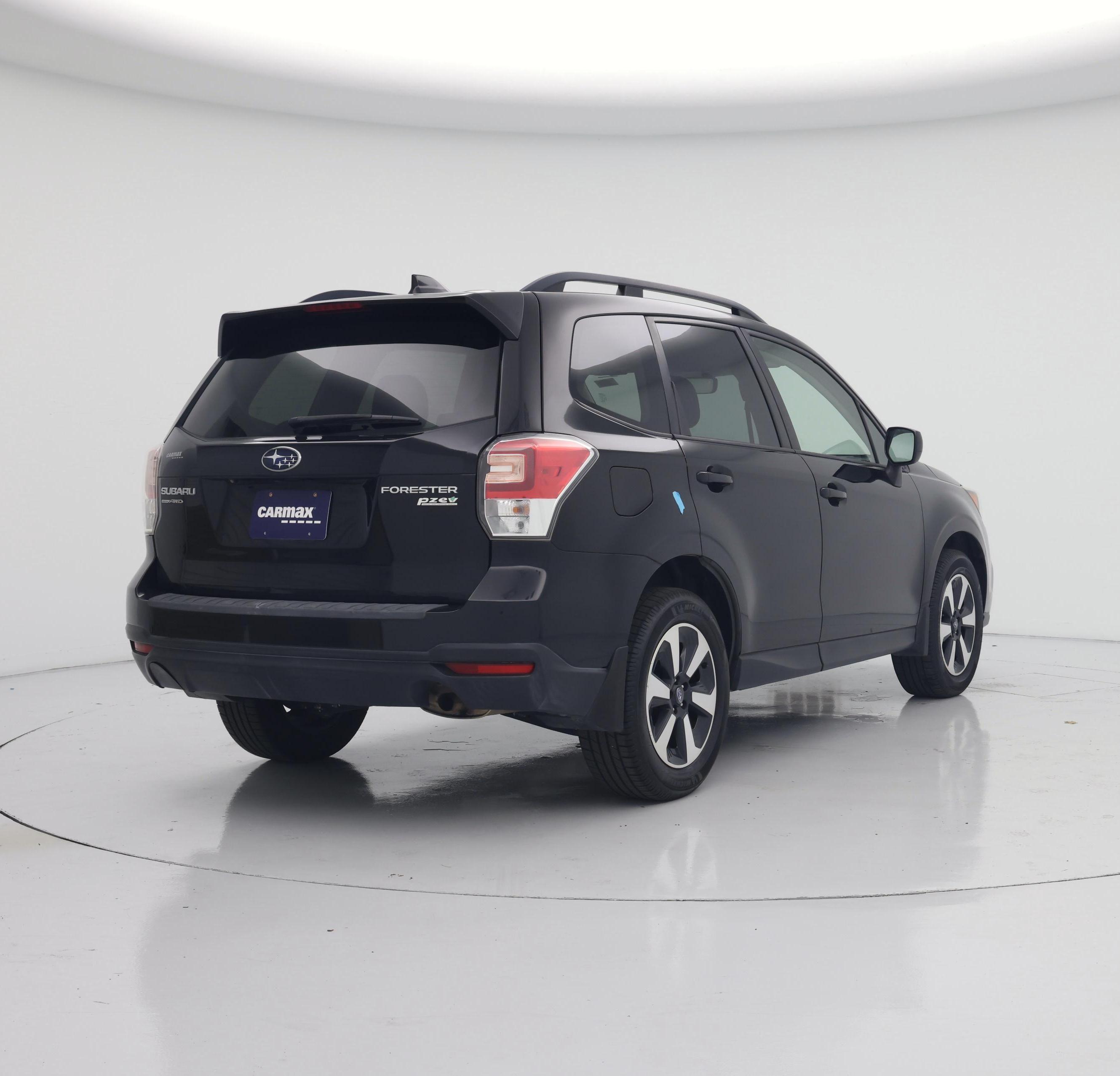 Thumbnail: 2017 Subaru Forester - 8