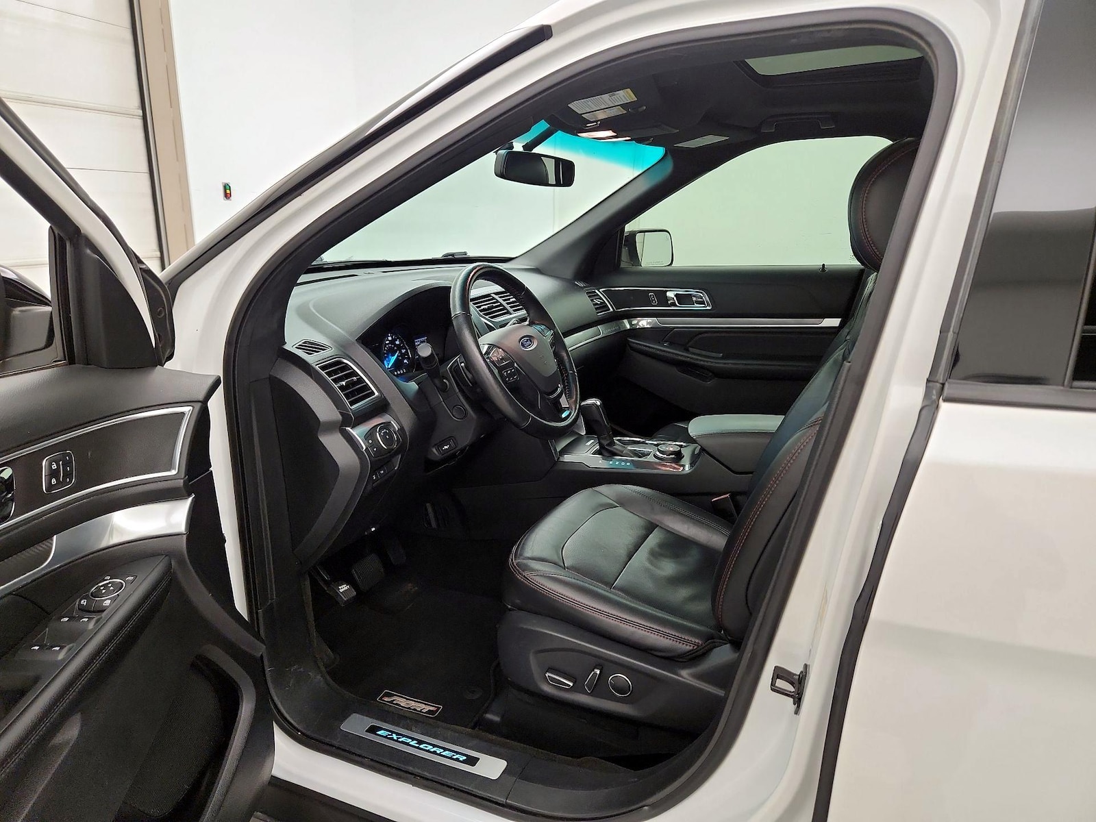 2017 Ford Explorer Sport - Photo 12