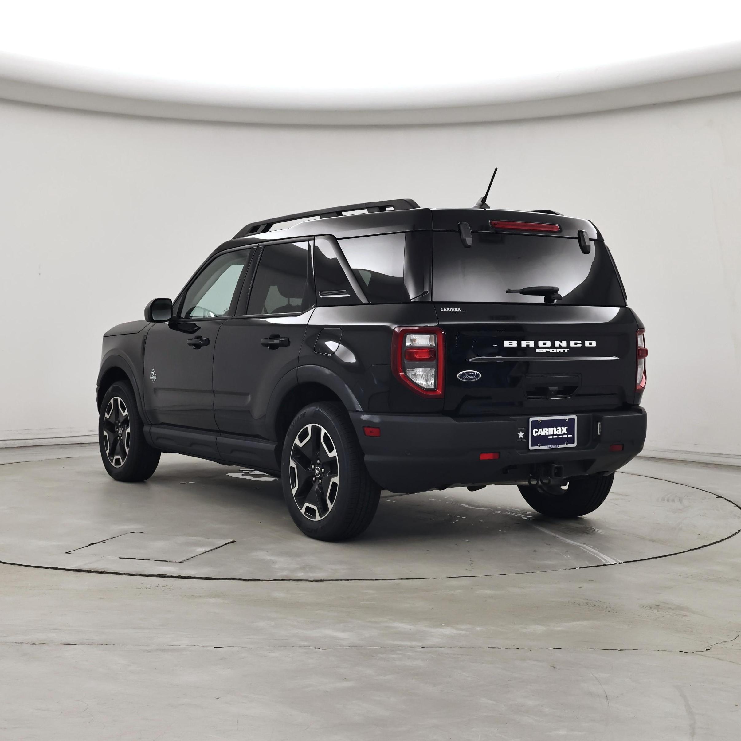 Thumbnail: 2023 Ford Bronco Sport - 2